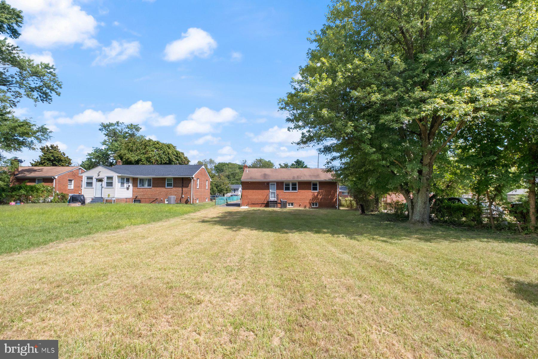 SUNNY ACRES - Residential