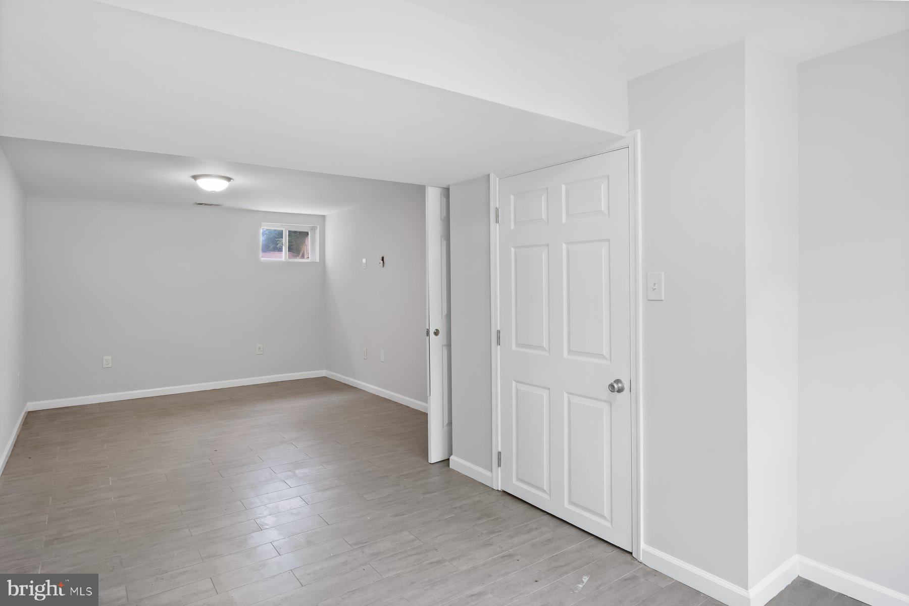 SUNNY ACRES - Residential