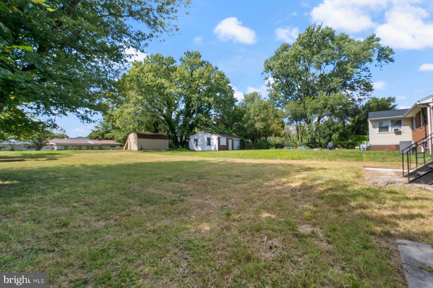 SUNNY ACRES - Residential