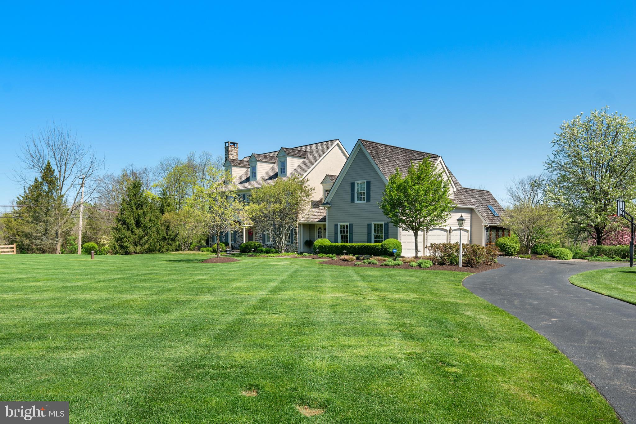 LOOKWAY COURT - Residential