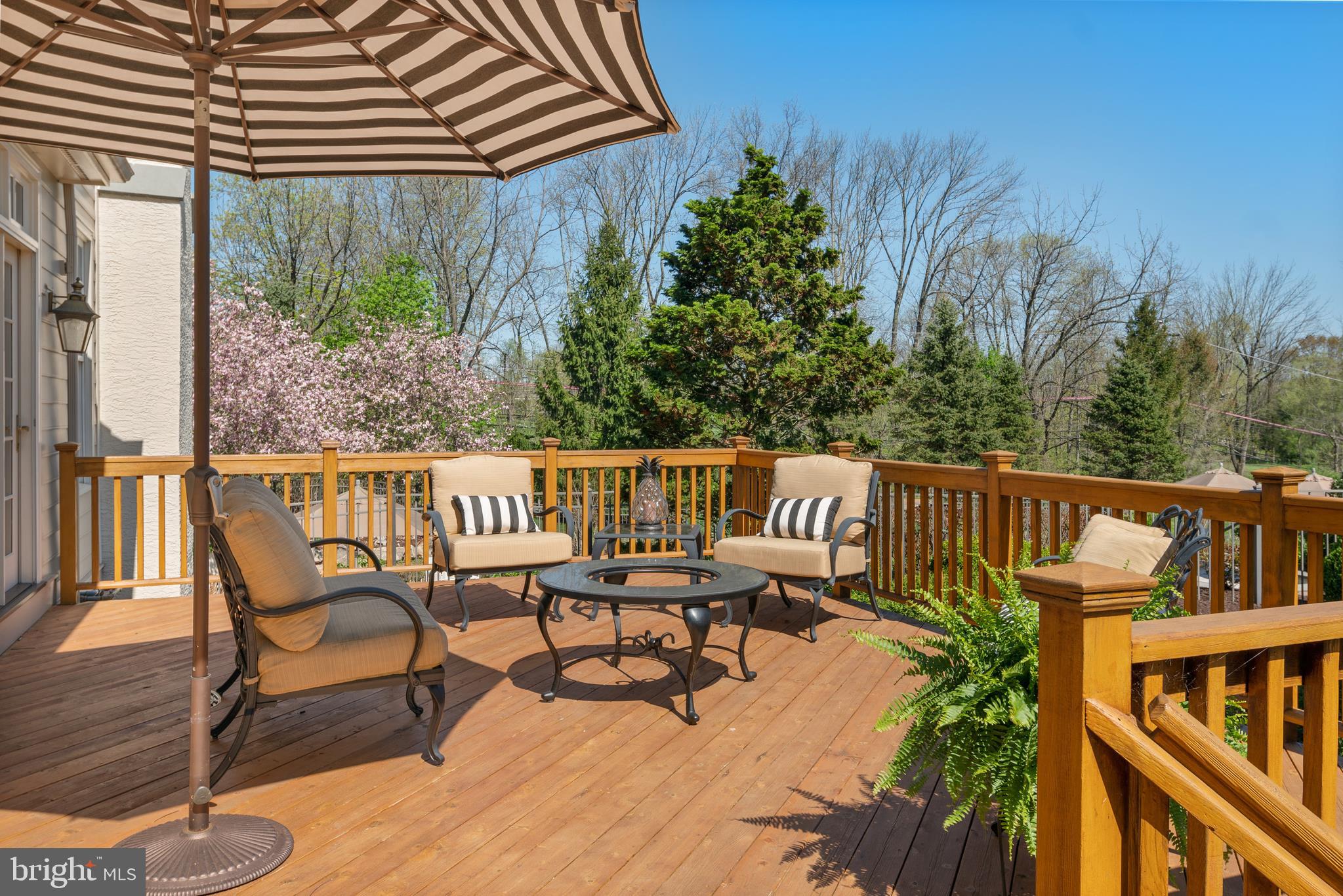 LOOKWAY COURT - Residential