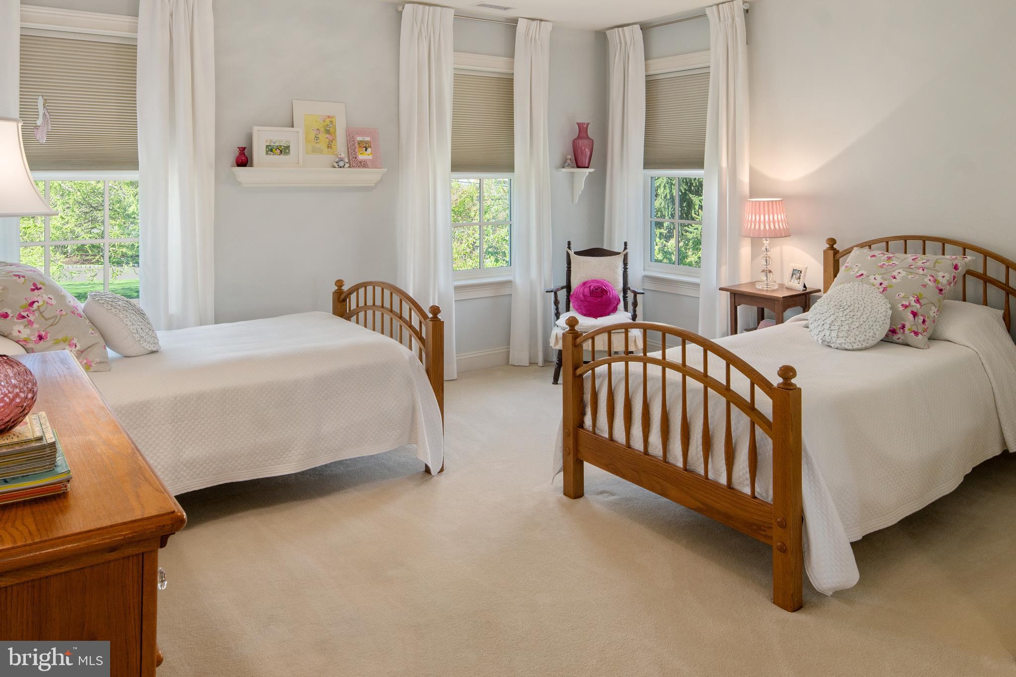 LOOKWAY COURT - Residential