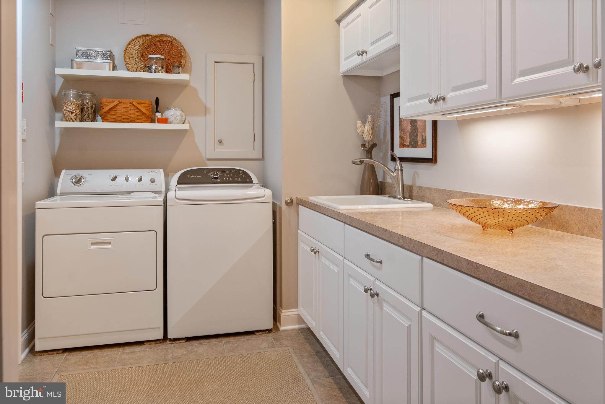 LOOKWAY COURT - Residential