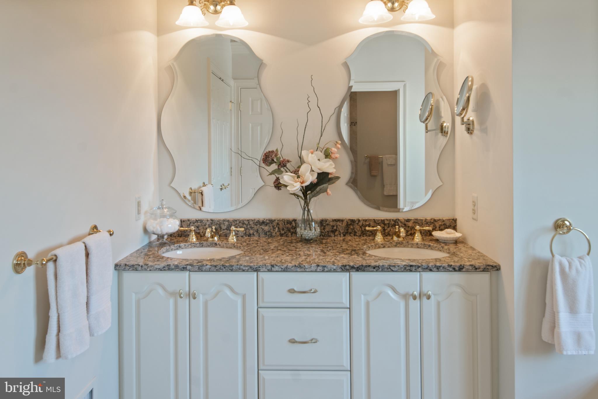 LOOKWAY COURT - Residential