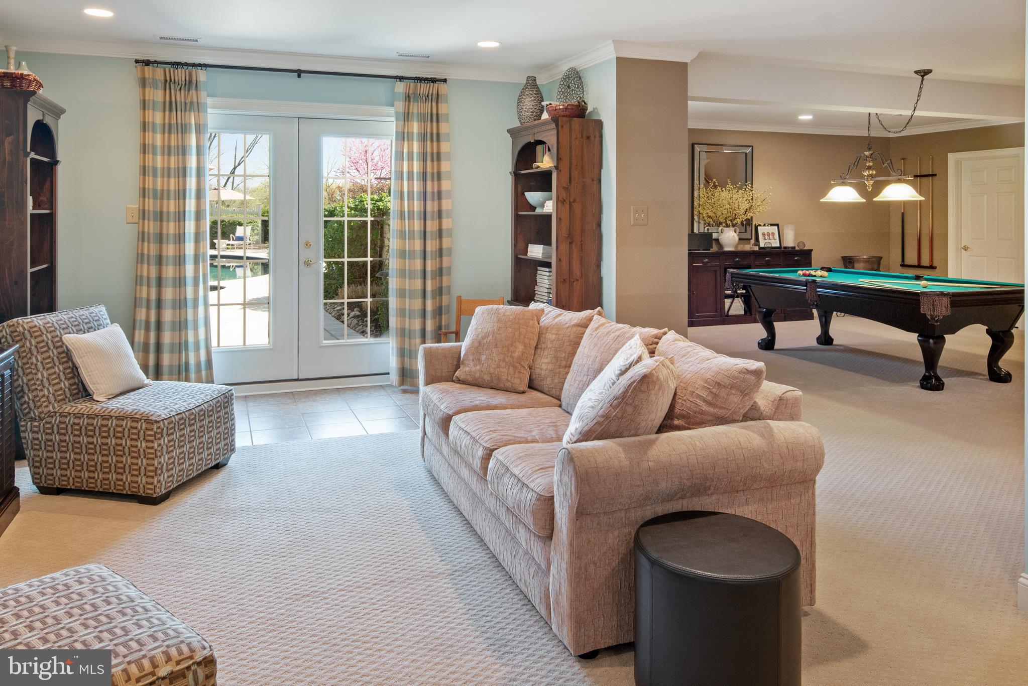 LOOKWAY COURT - Residential