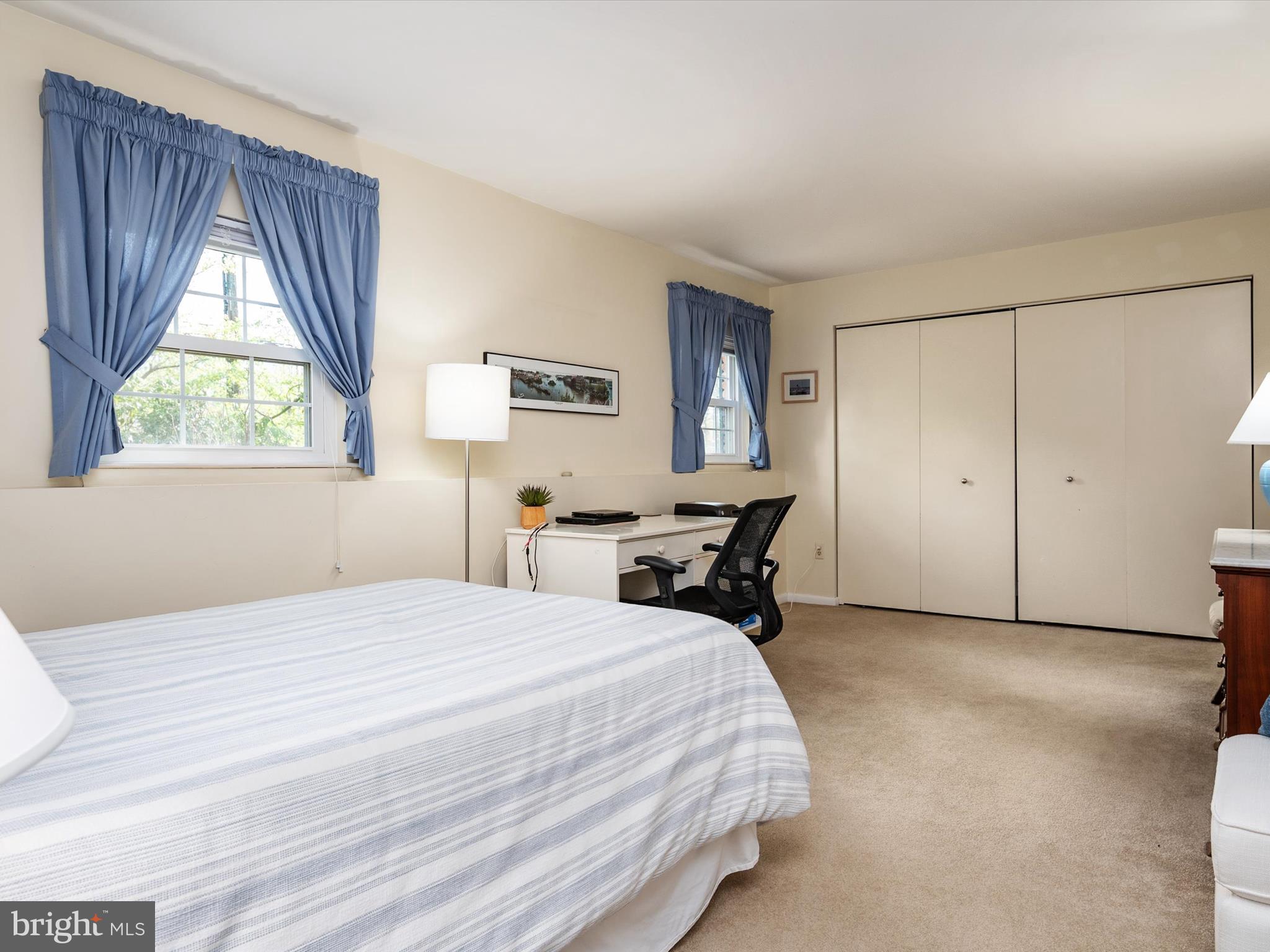 ANNAPOLIS ROADS - Residential