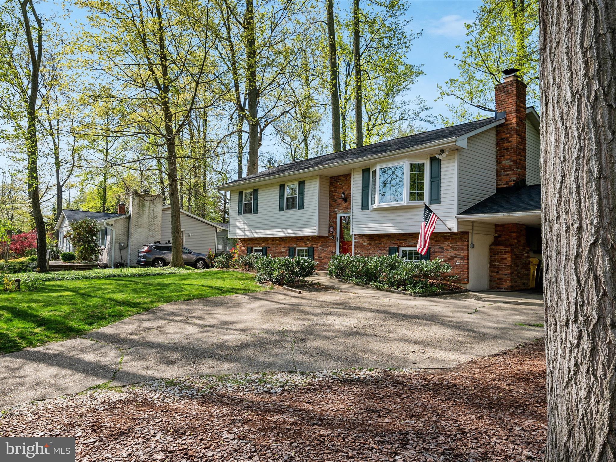 ANNAPOLIS ROADS - Residential