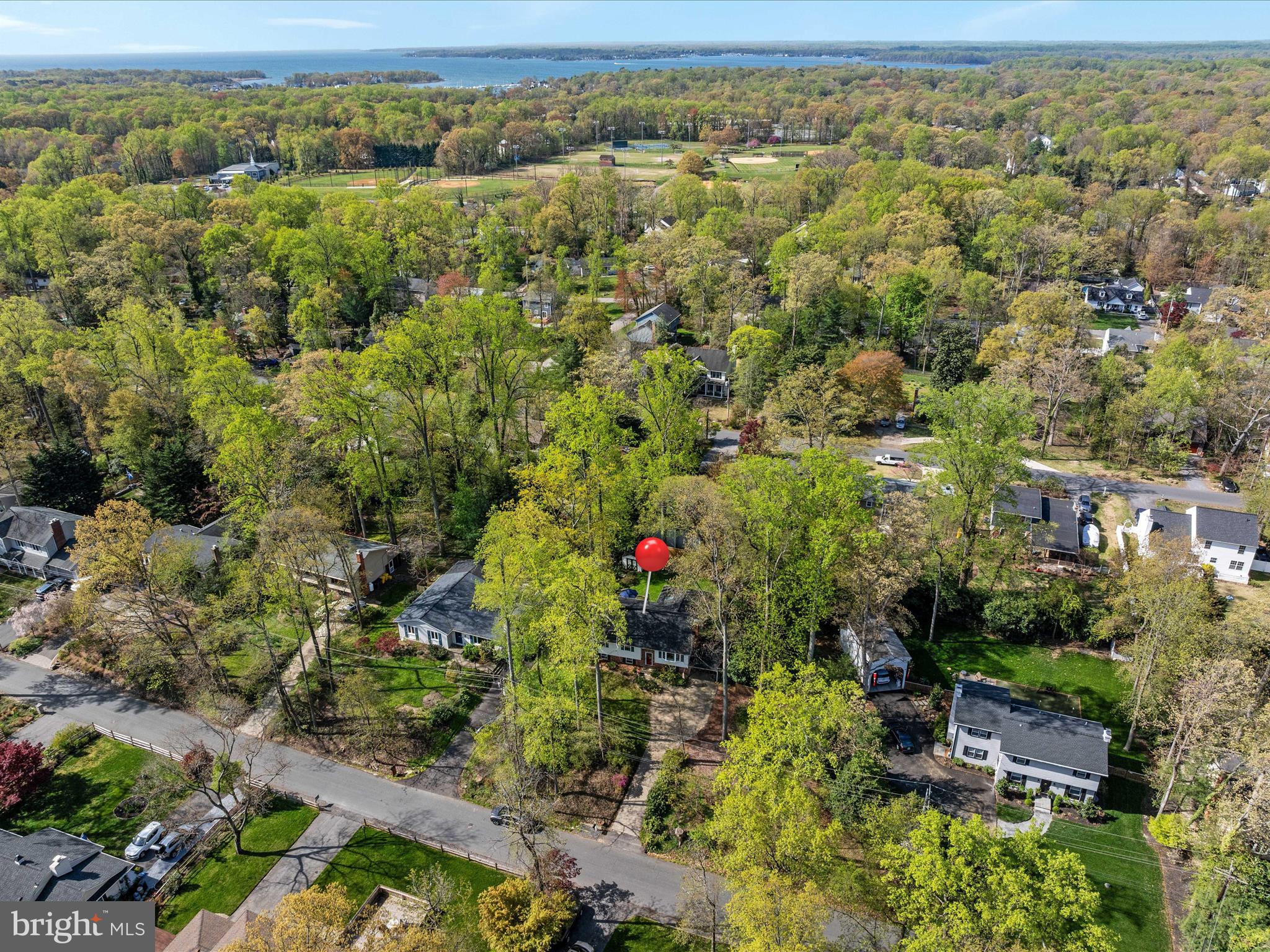 ANNAPOLIS ROADS - Residential