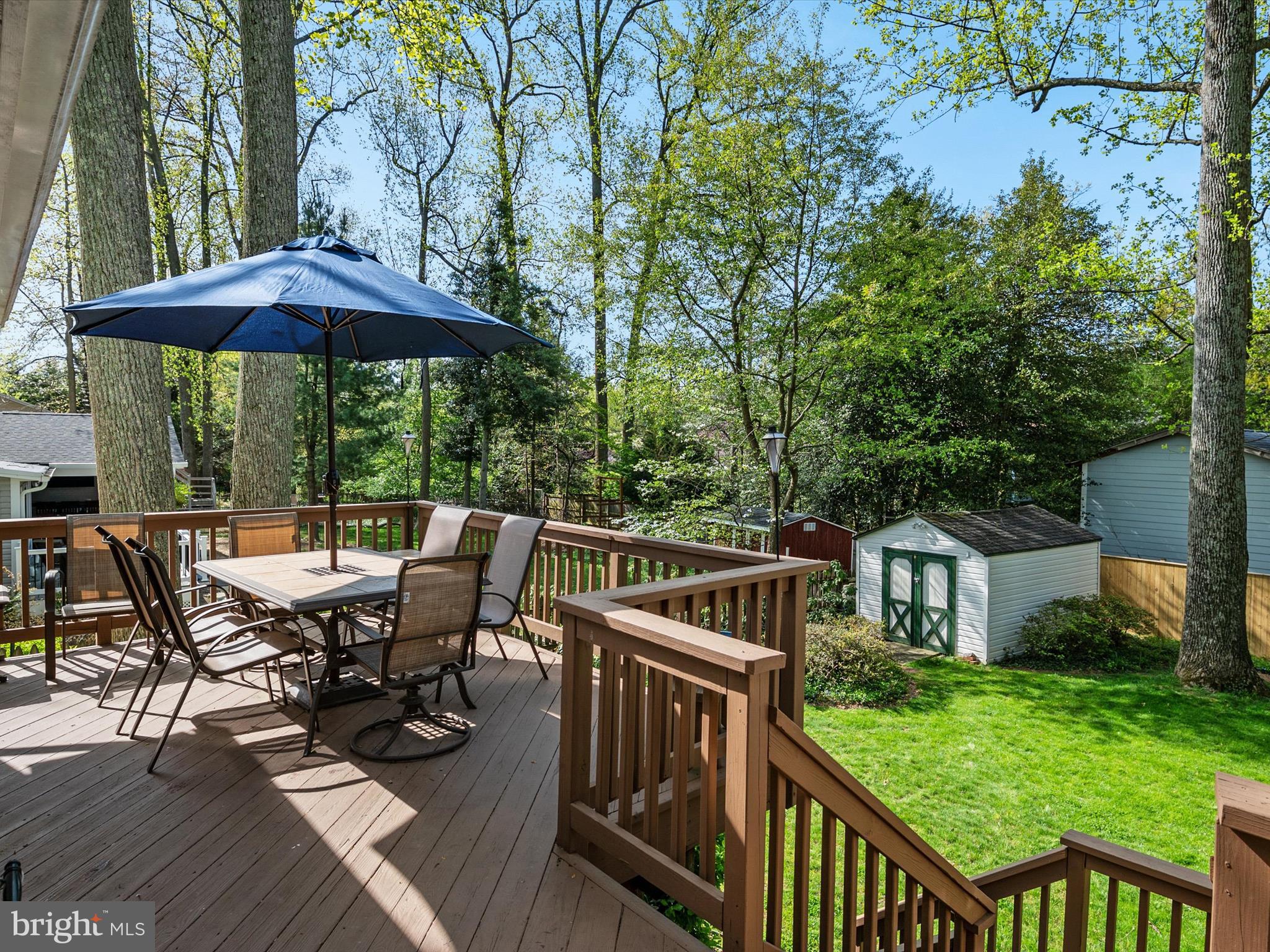 ANNAPOLIS ROADS - Residential