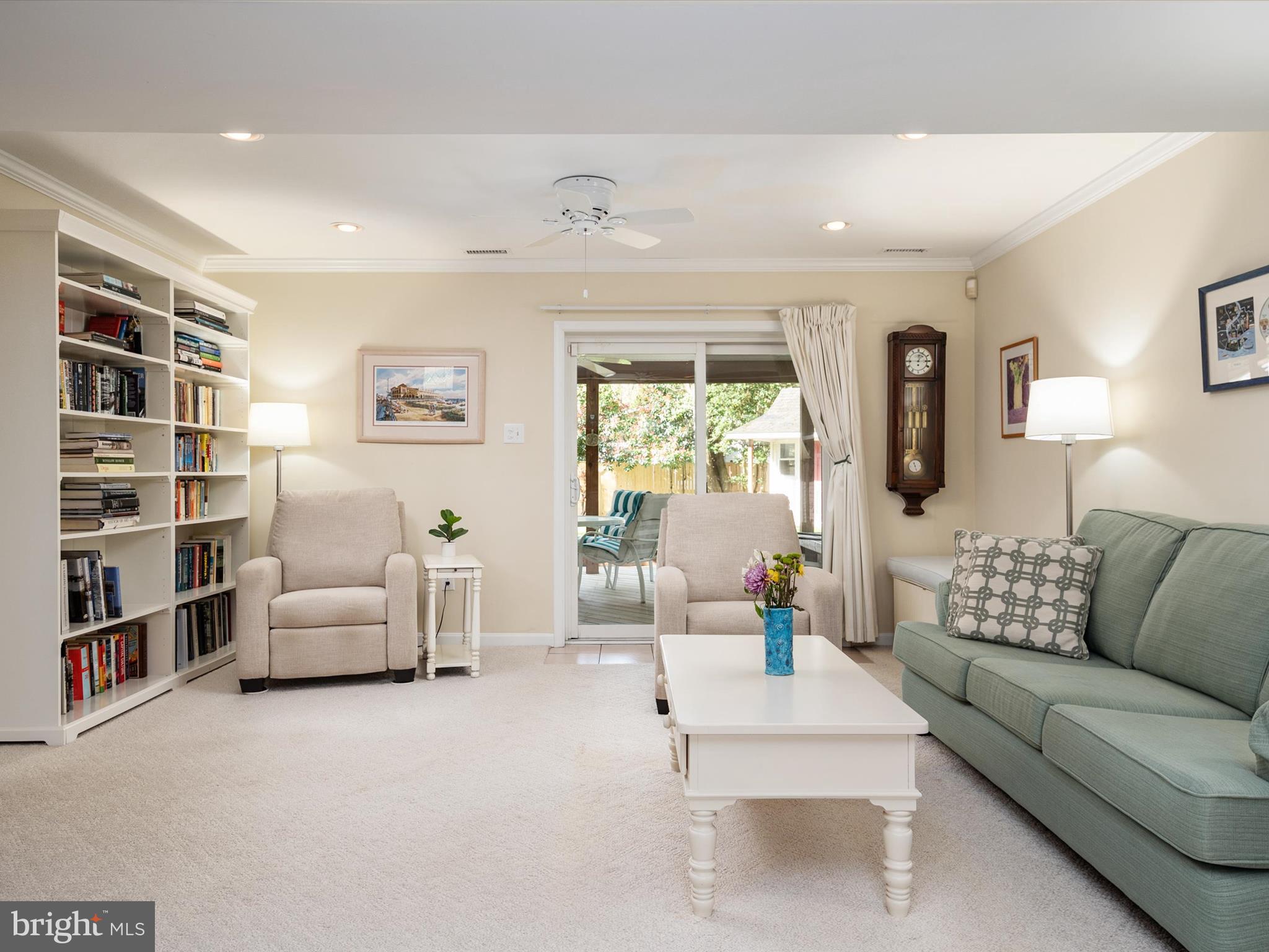 ANNAPOLIS ROADS - Residential