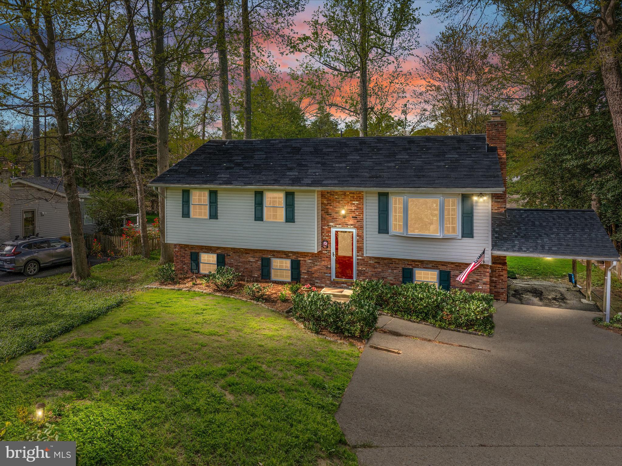 ANNAPOLIS ROADS - Residential