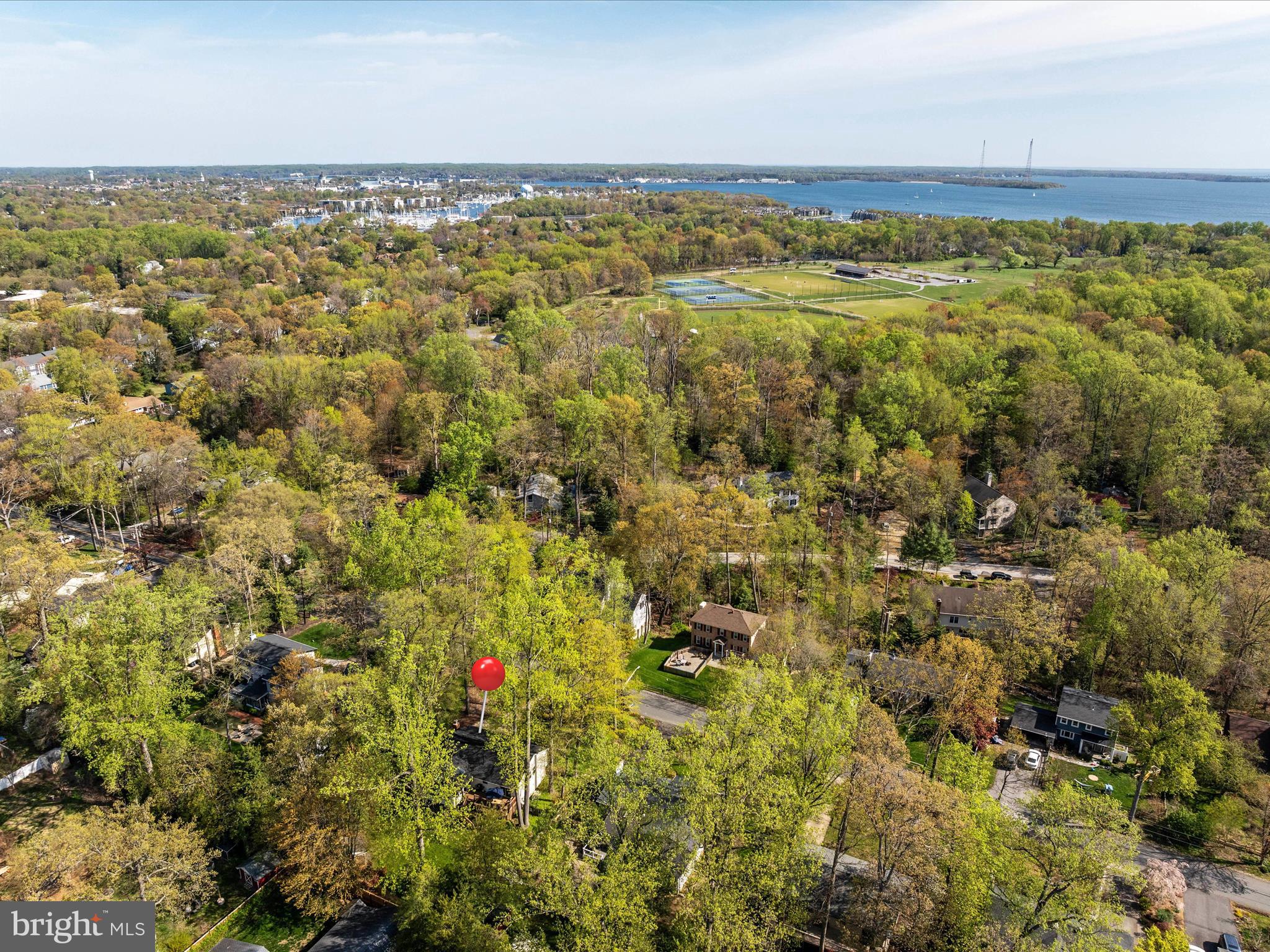 ANNAPOLIS ROADS - Residential