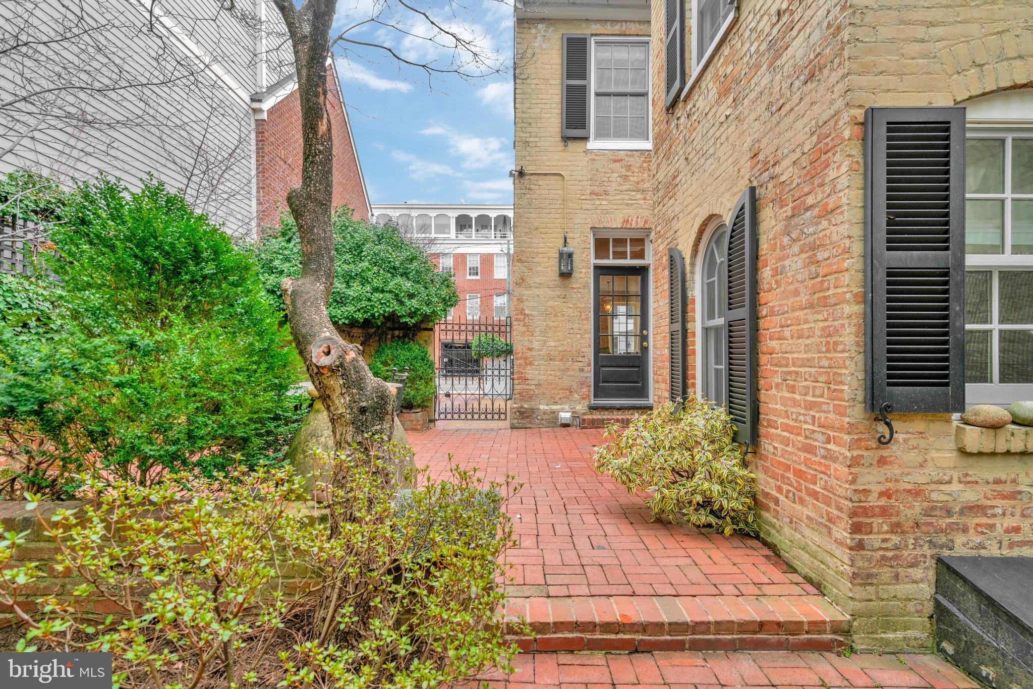 OLD TOWN SE QUADRANT - Residential