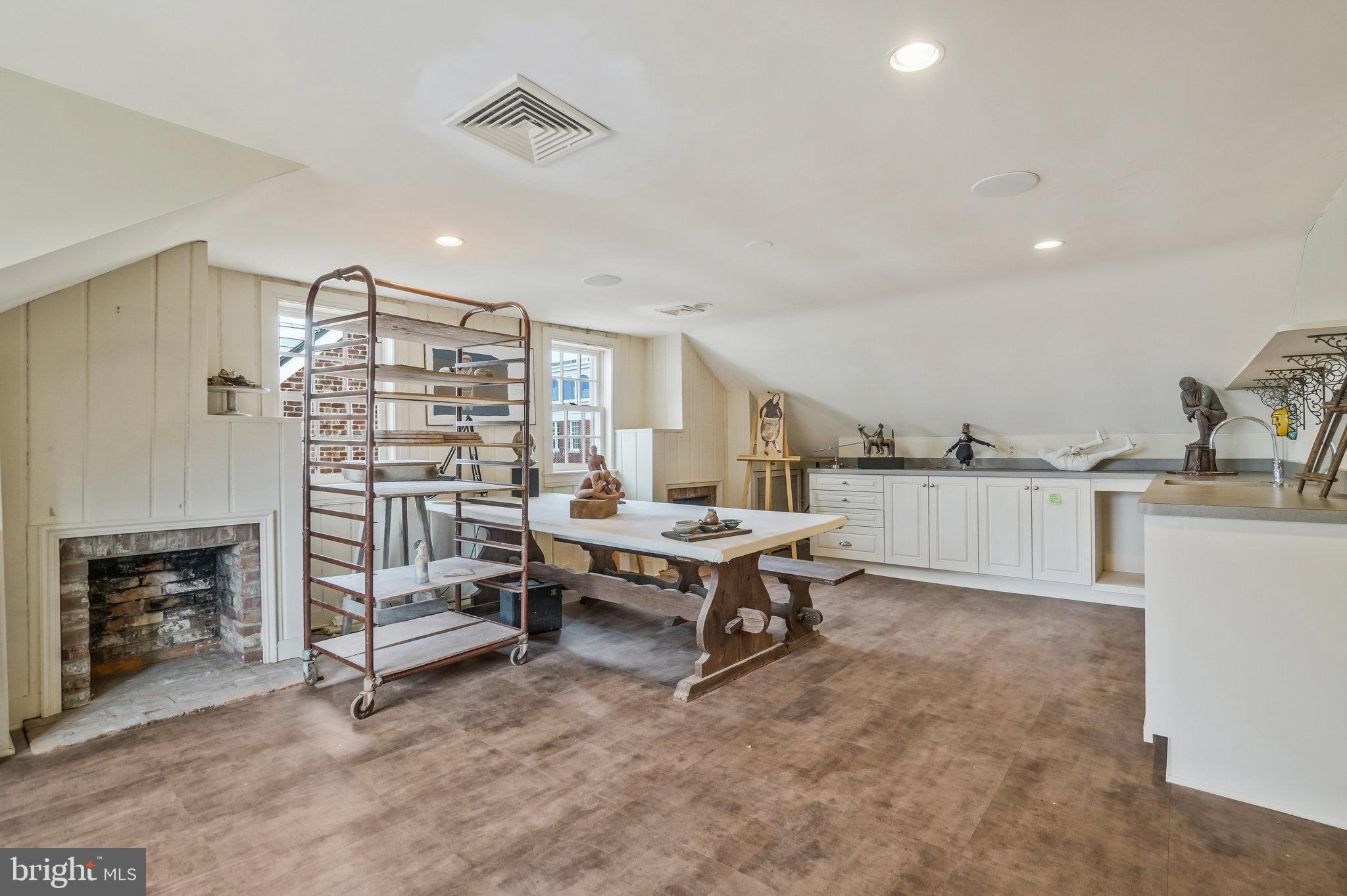 OLD TOWN SE QUADRANT - Residential