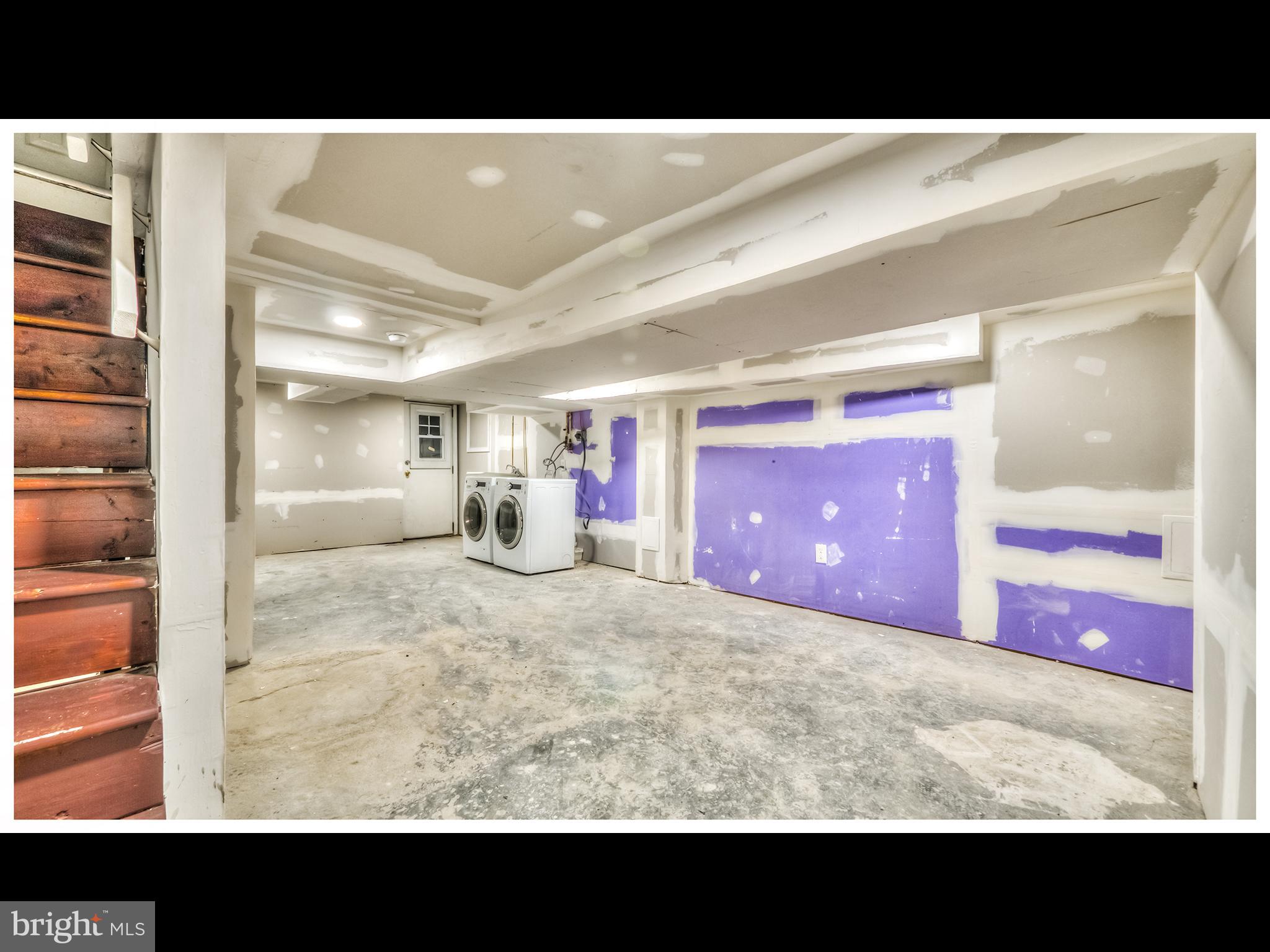 EAST BALTIMORE MIDWAY - Residential