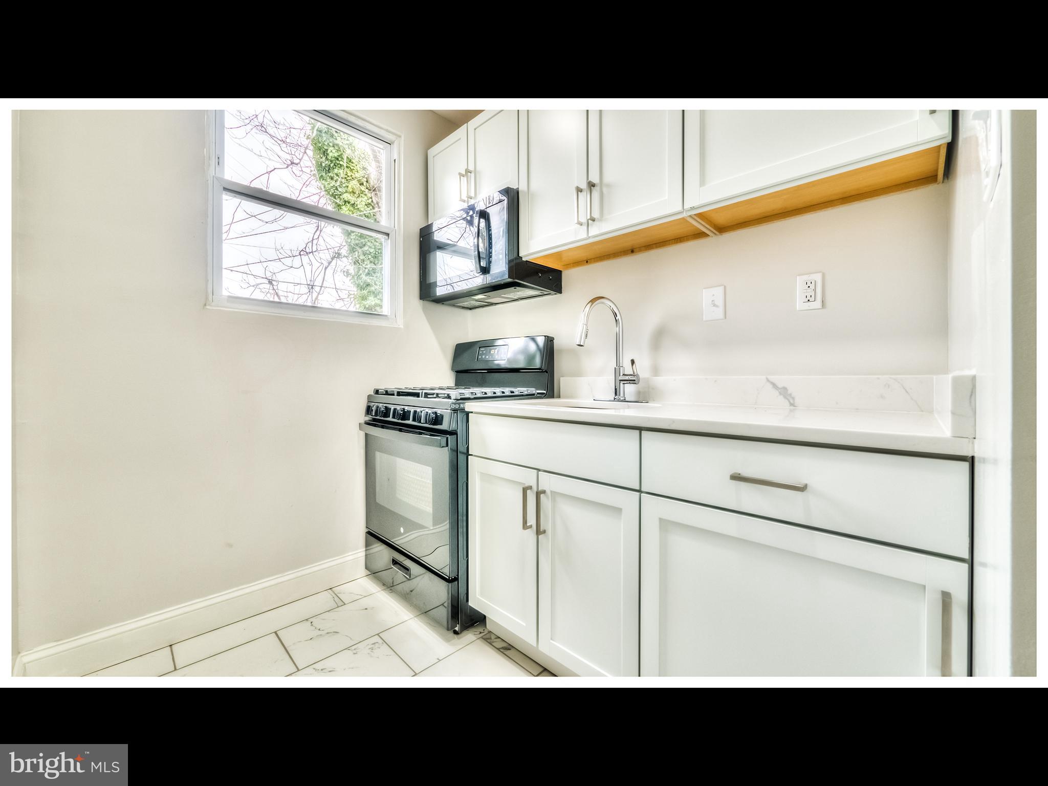 EAST BALTIMORE MIDWAY - Residential