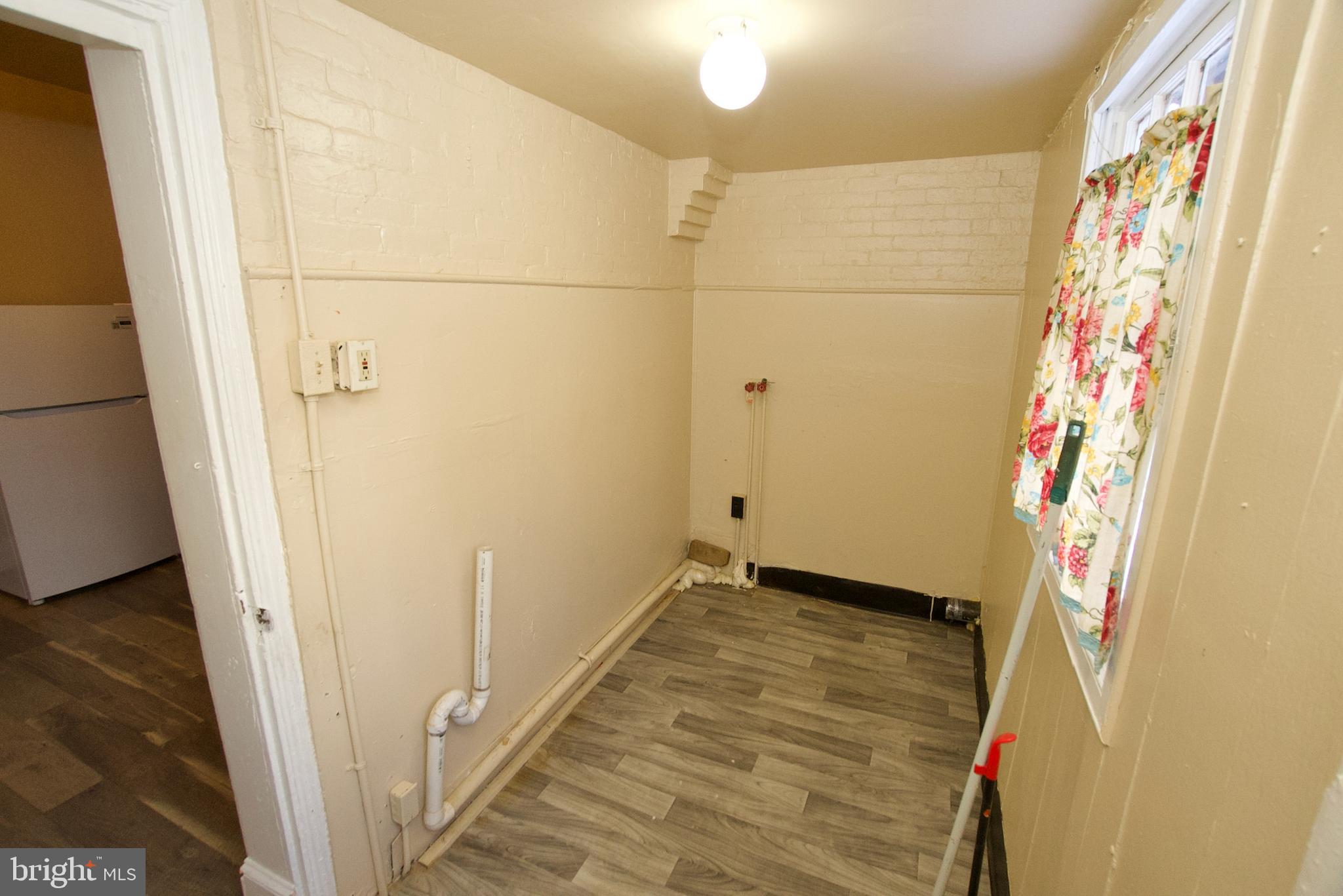 GERMANTOWN - Residential Income