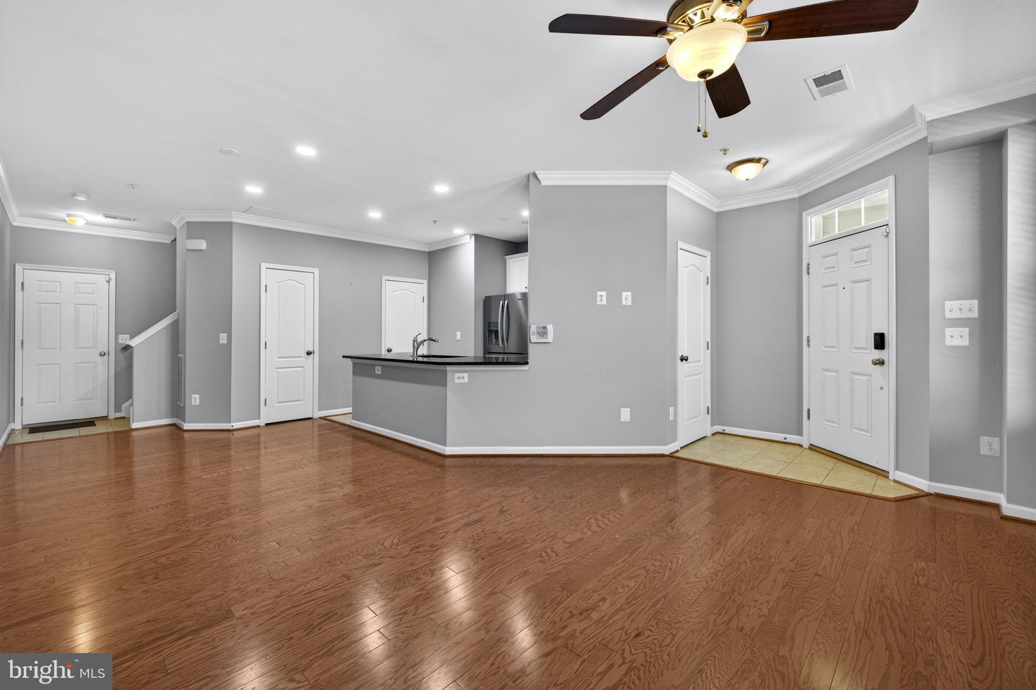 19464 PROMENADE DRIVE