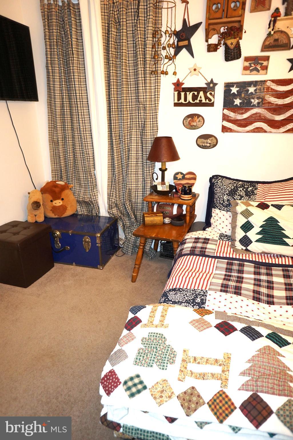 SALEM FIELDS - Residential