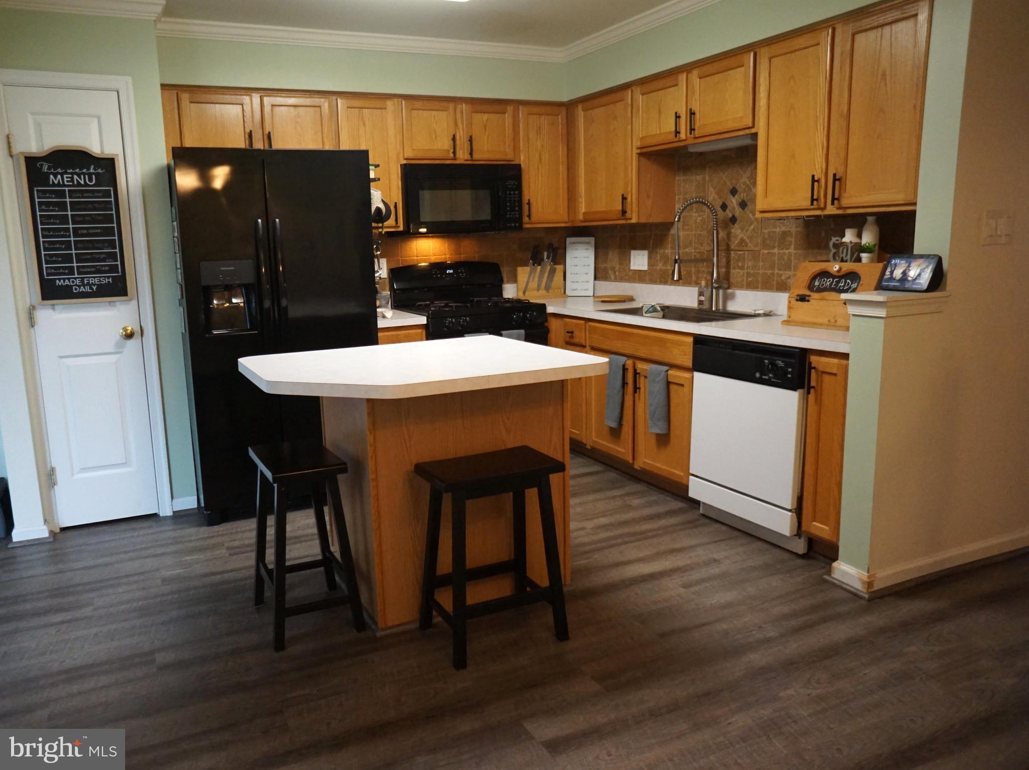 SALEM FIELDS - Residential