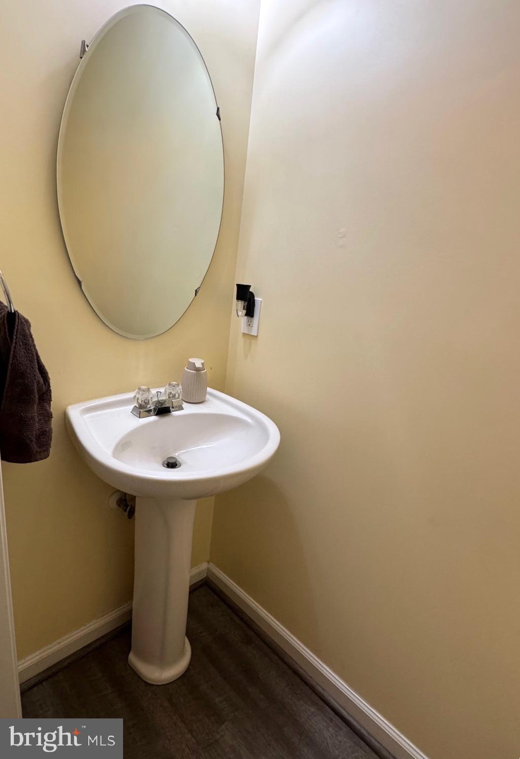 SALEM FIELDS - Residential