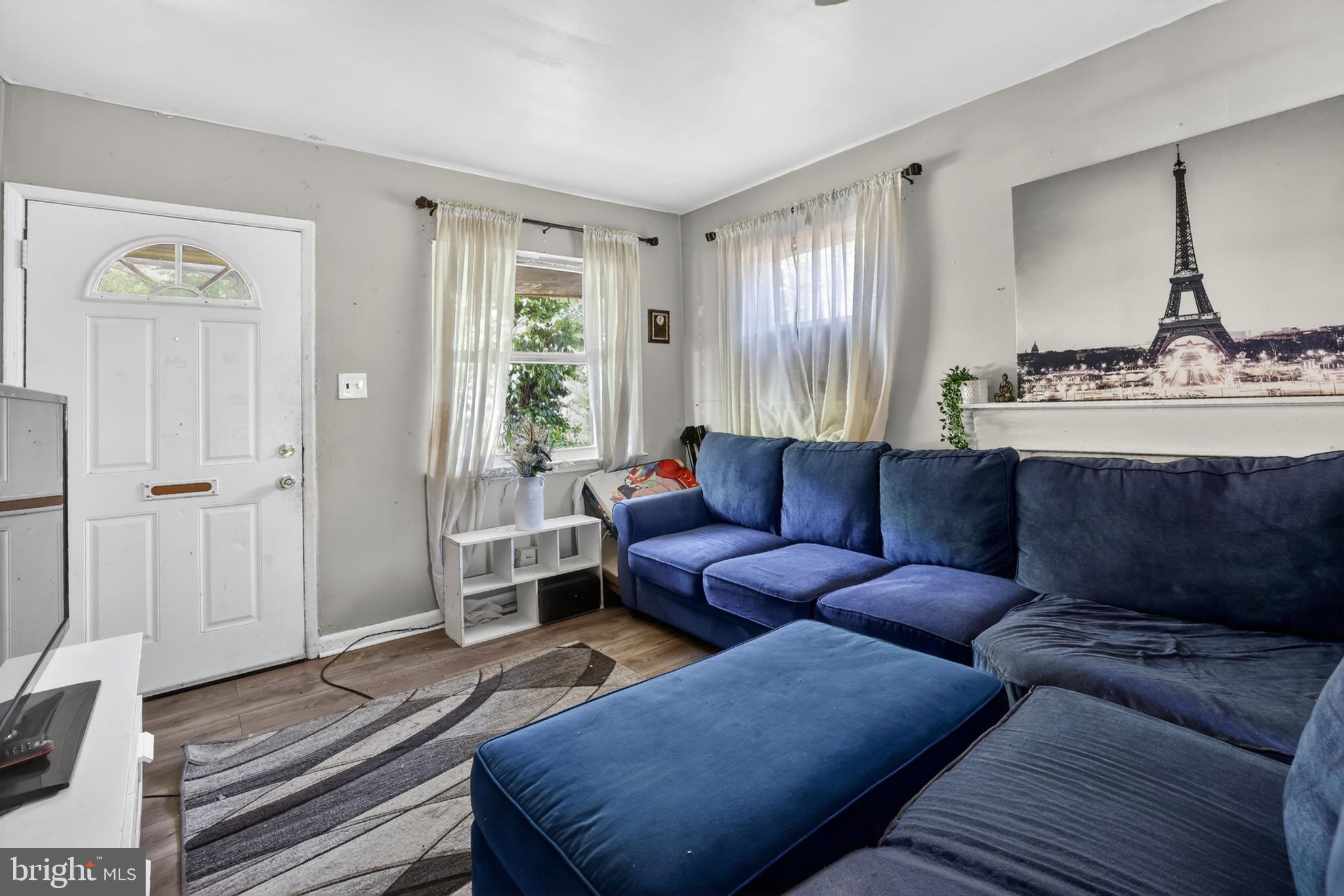 LANGLEY PARK - Residential