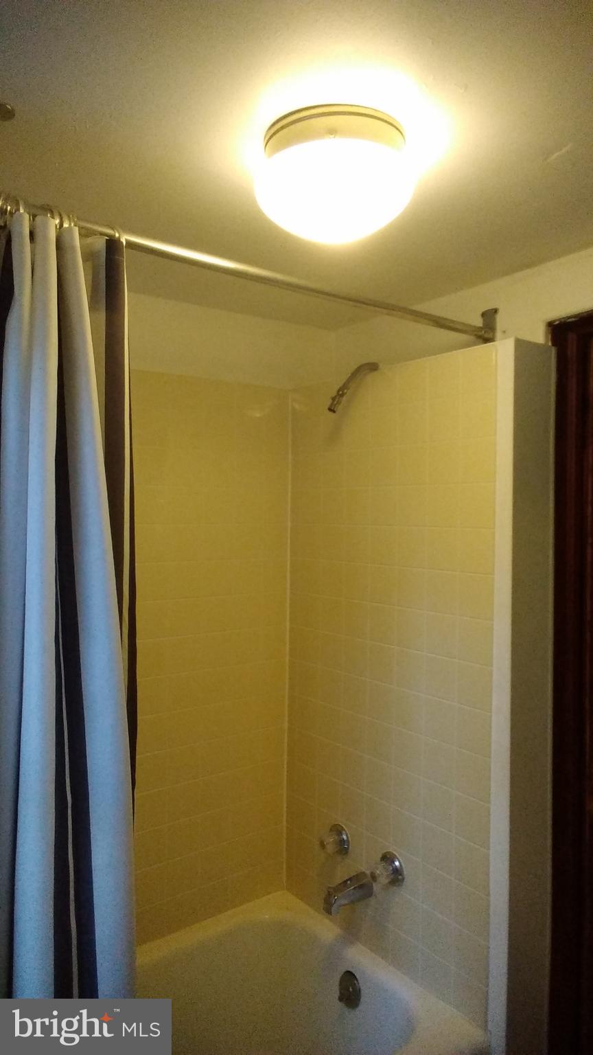 SEVERNA PARK - Residential Lease