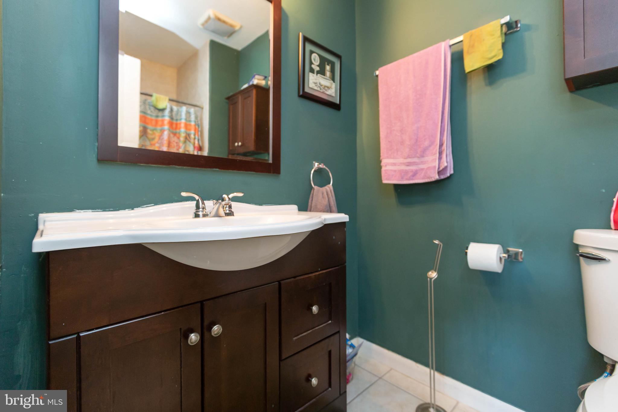 HUNTING RIDGE CONDOMINIUM - Residential