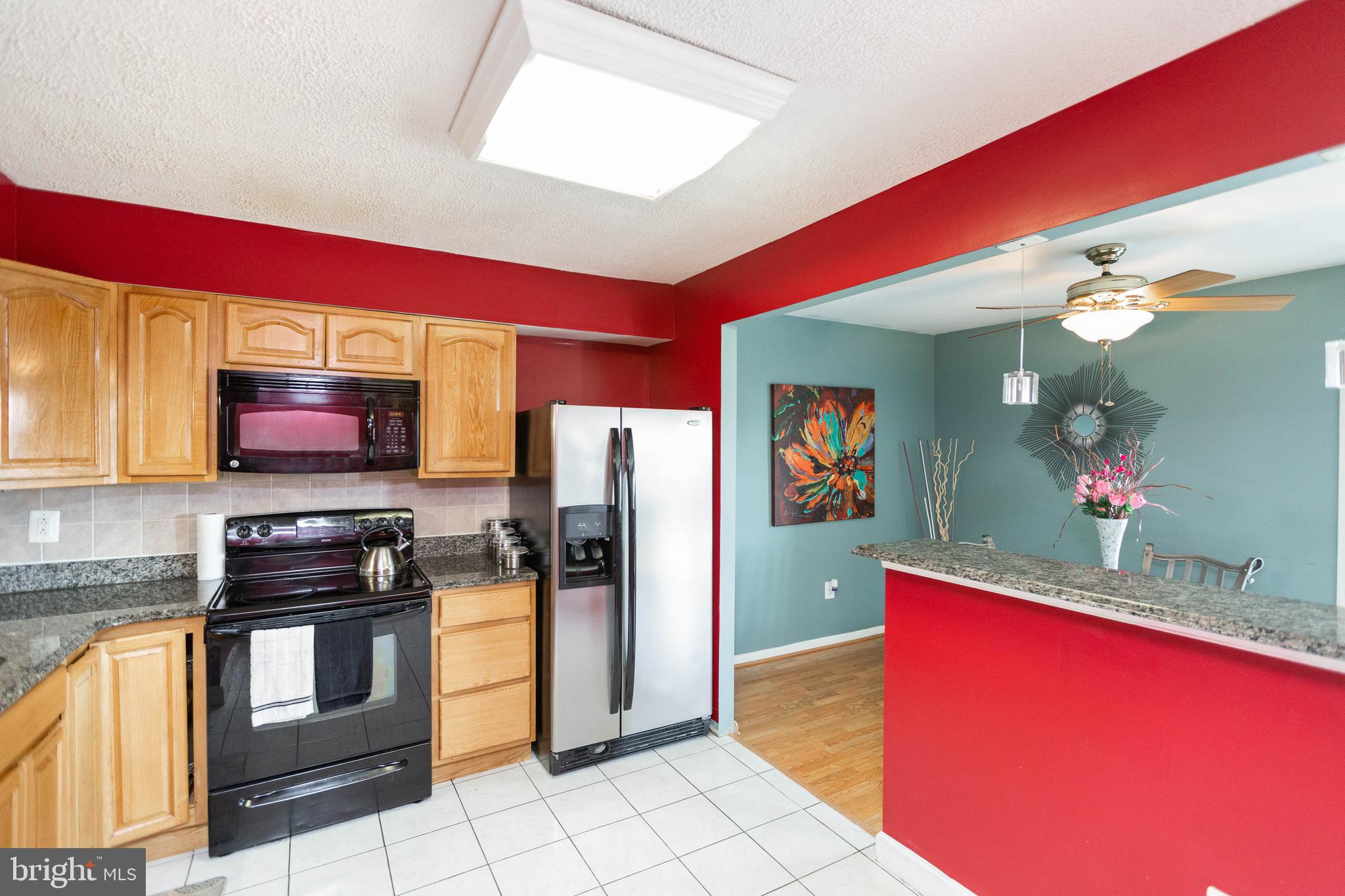 HUNTING RIDGE CONDOMINIUM - Residential