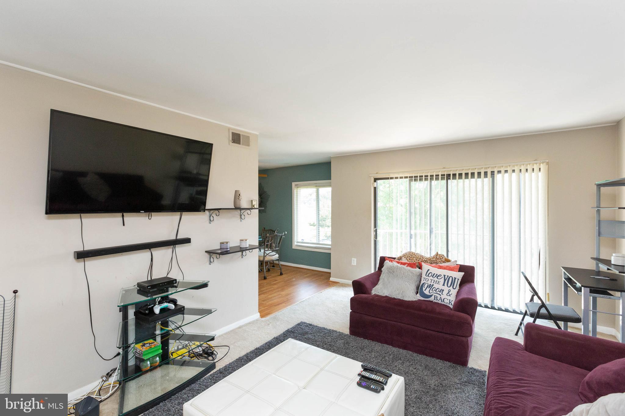 HUNTING RIDGE CONDOMINIUM - Residential