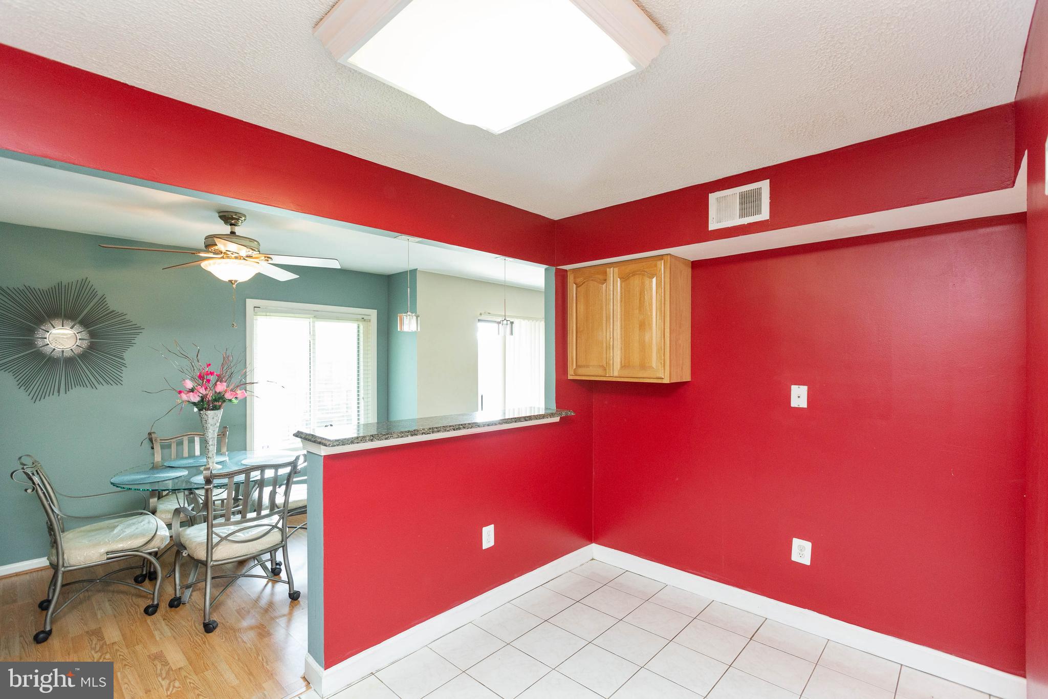 HUNTING RIDGE CONDOMINIUM - Residential