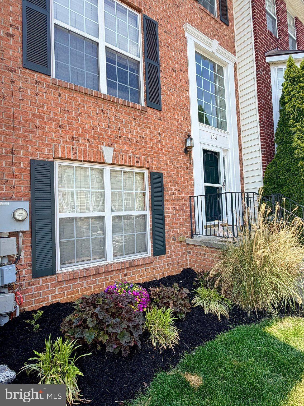 104 GREEN FERN CIRCLE