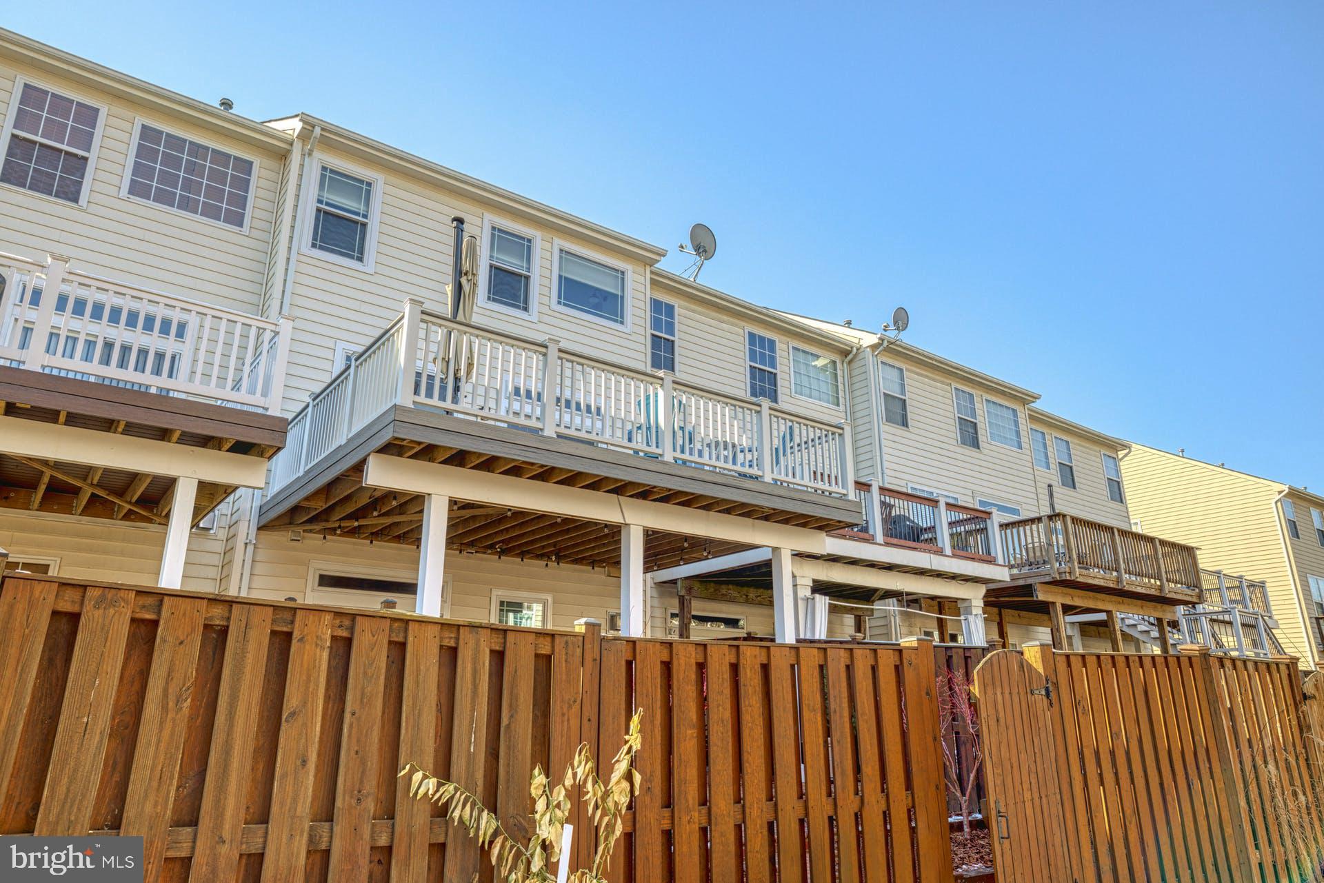 POTOMAC STATION - Residential