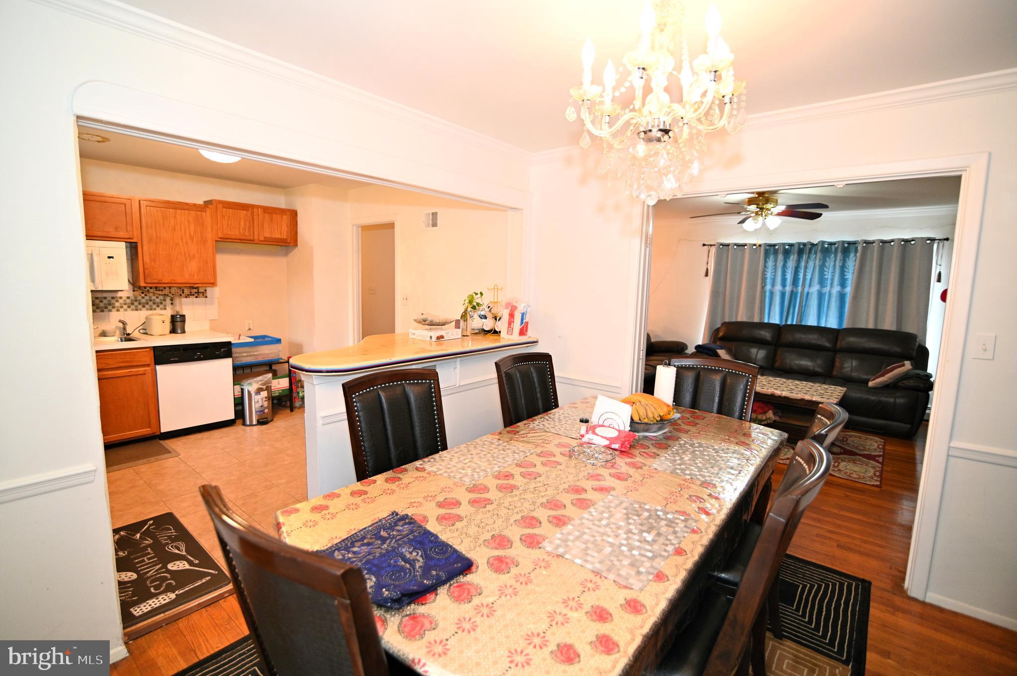 2219 MADISON COURT