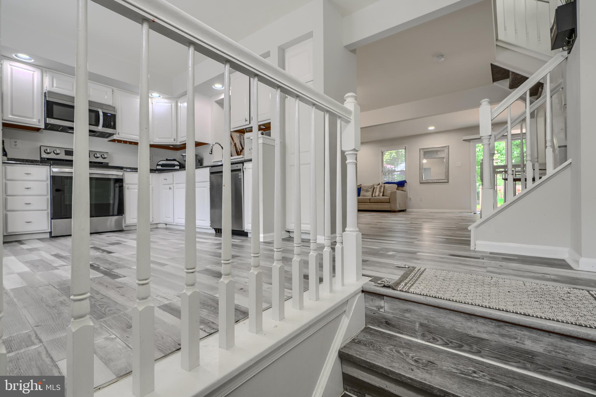 608 BUDLEIGH CIRCLE