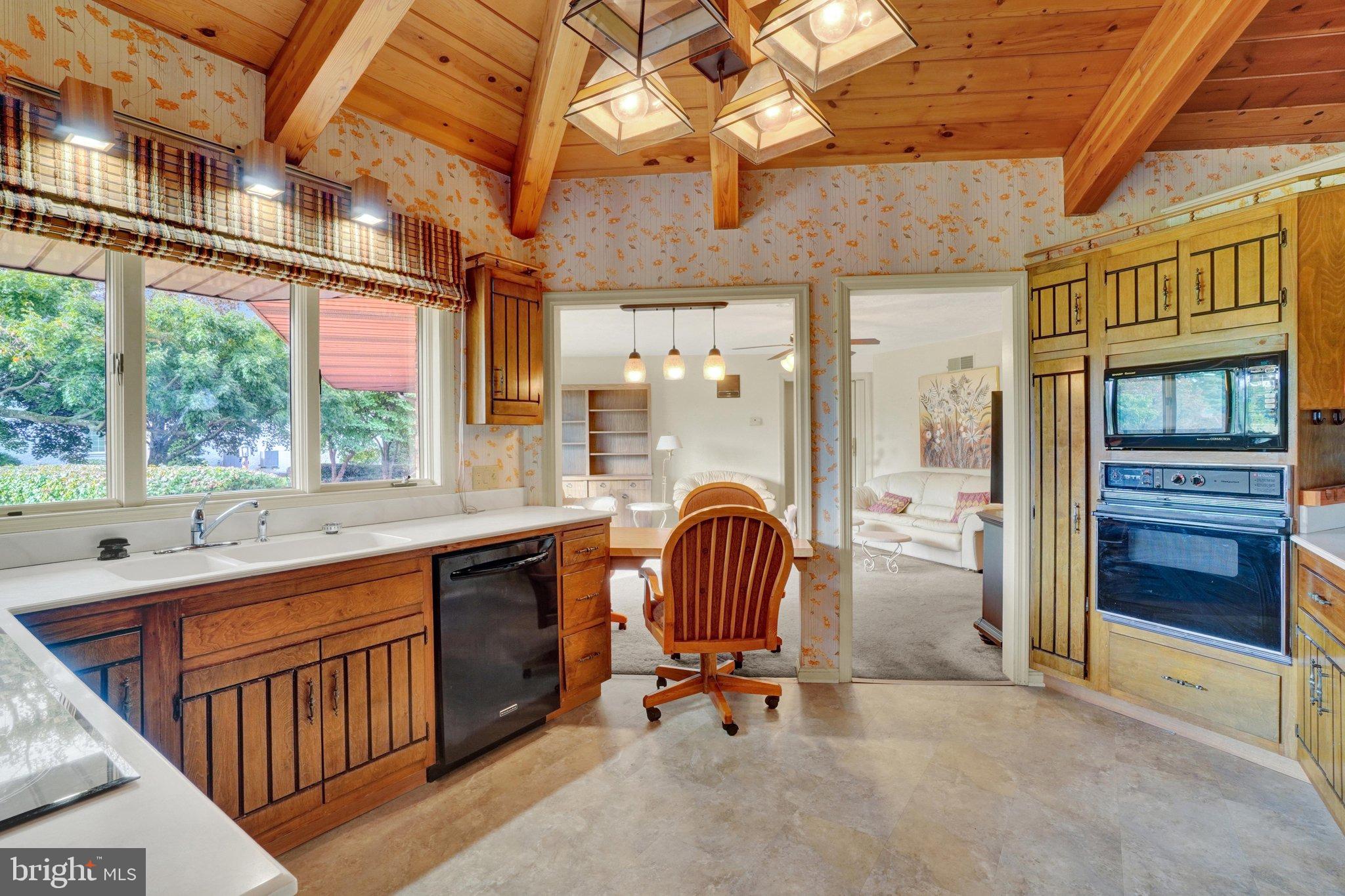 1515 DETWILER DRIVE