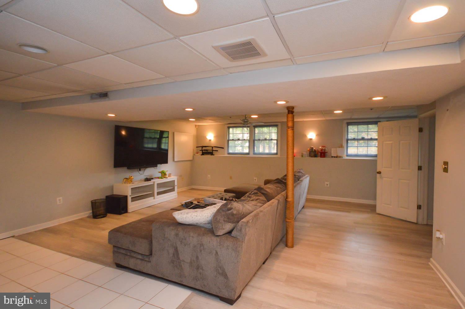 GLENN DALE - Residential