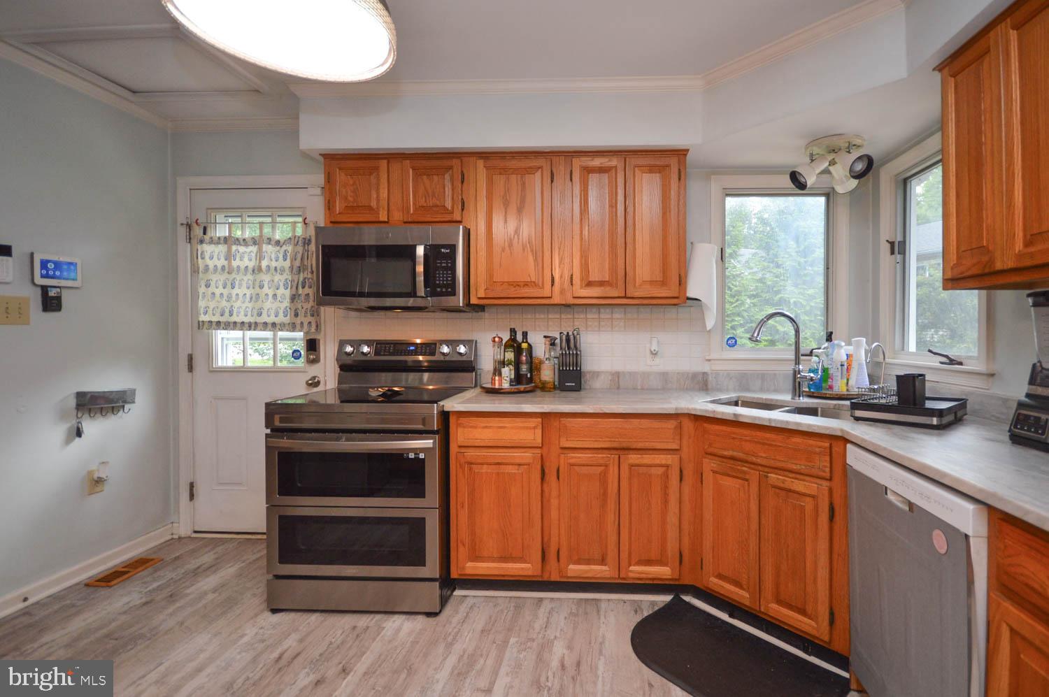 GLENN DALE - Residential