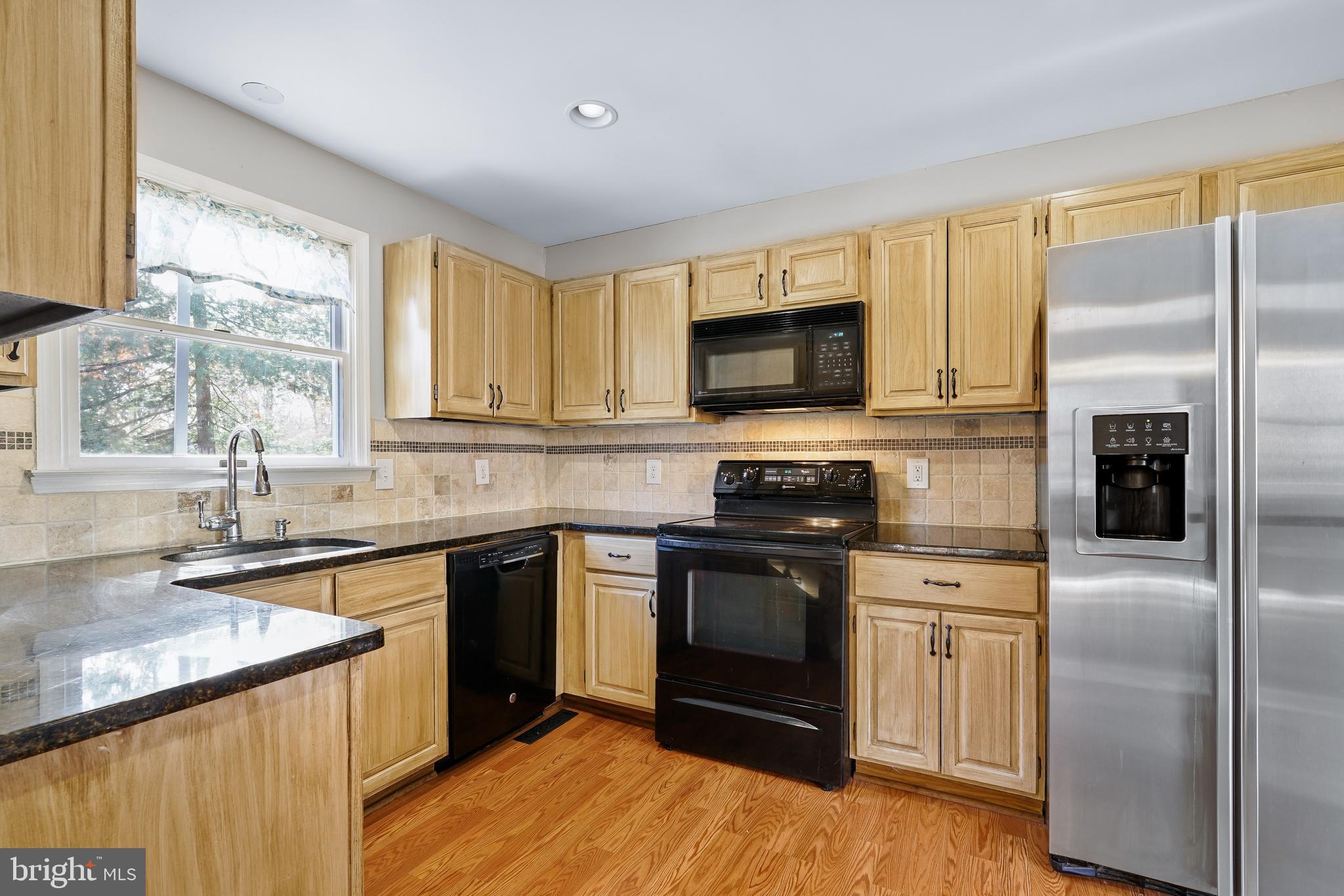 DELAPLAINE MANOR - Residential