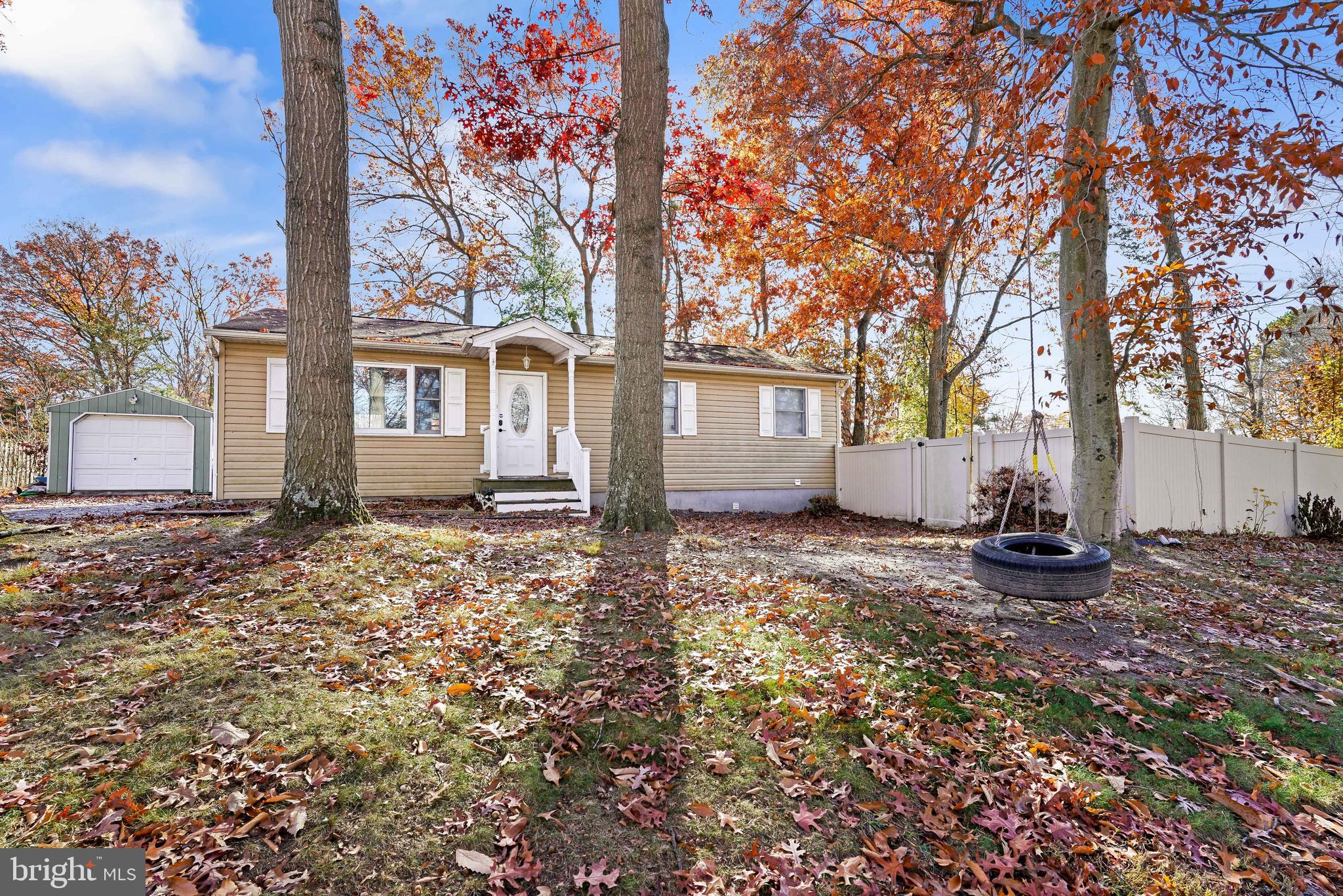 DELAPLAINE MANOR - Residential