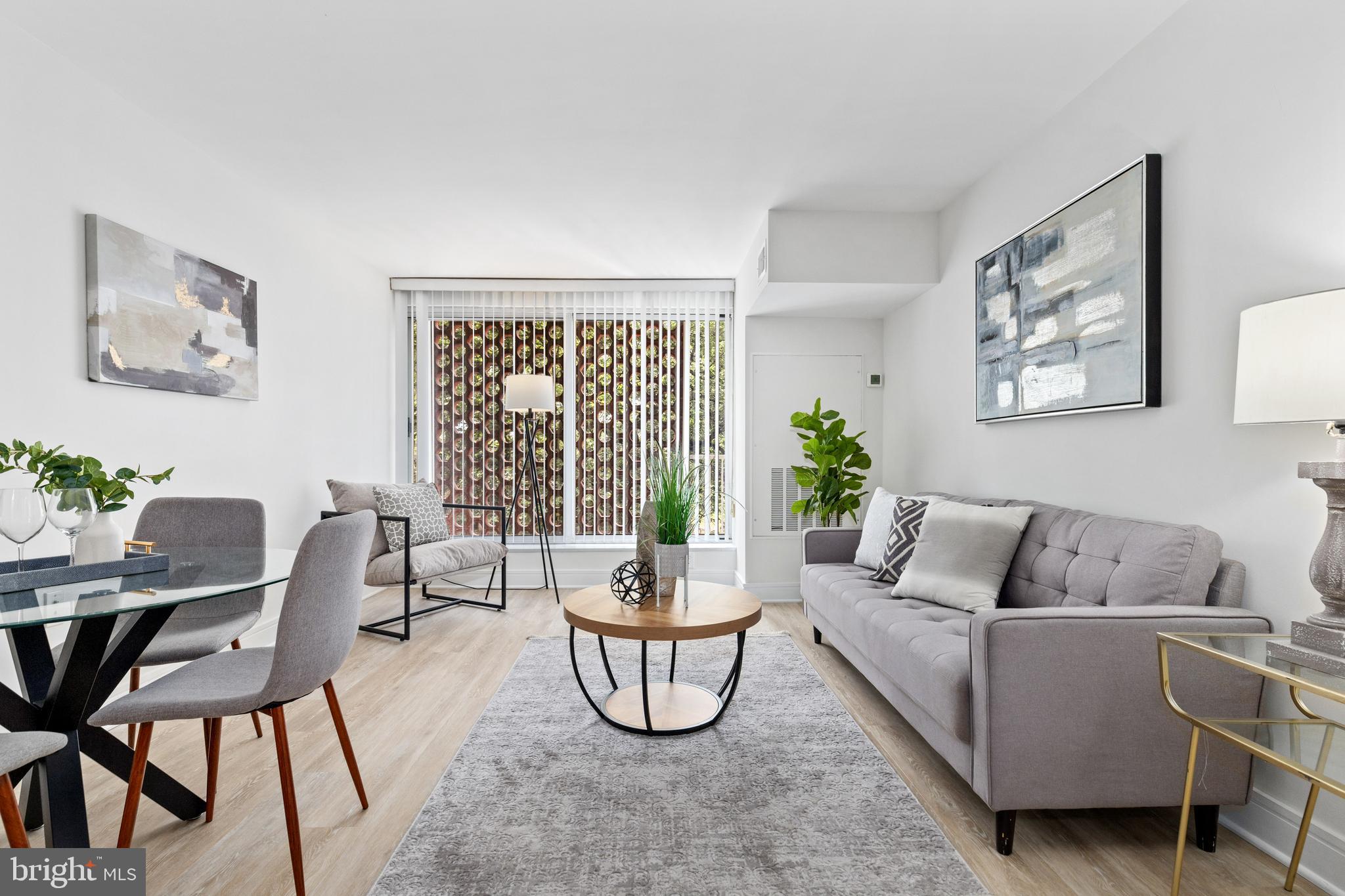 800 4TH STREET SW S208
