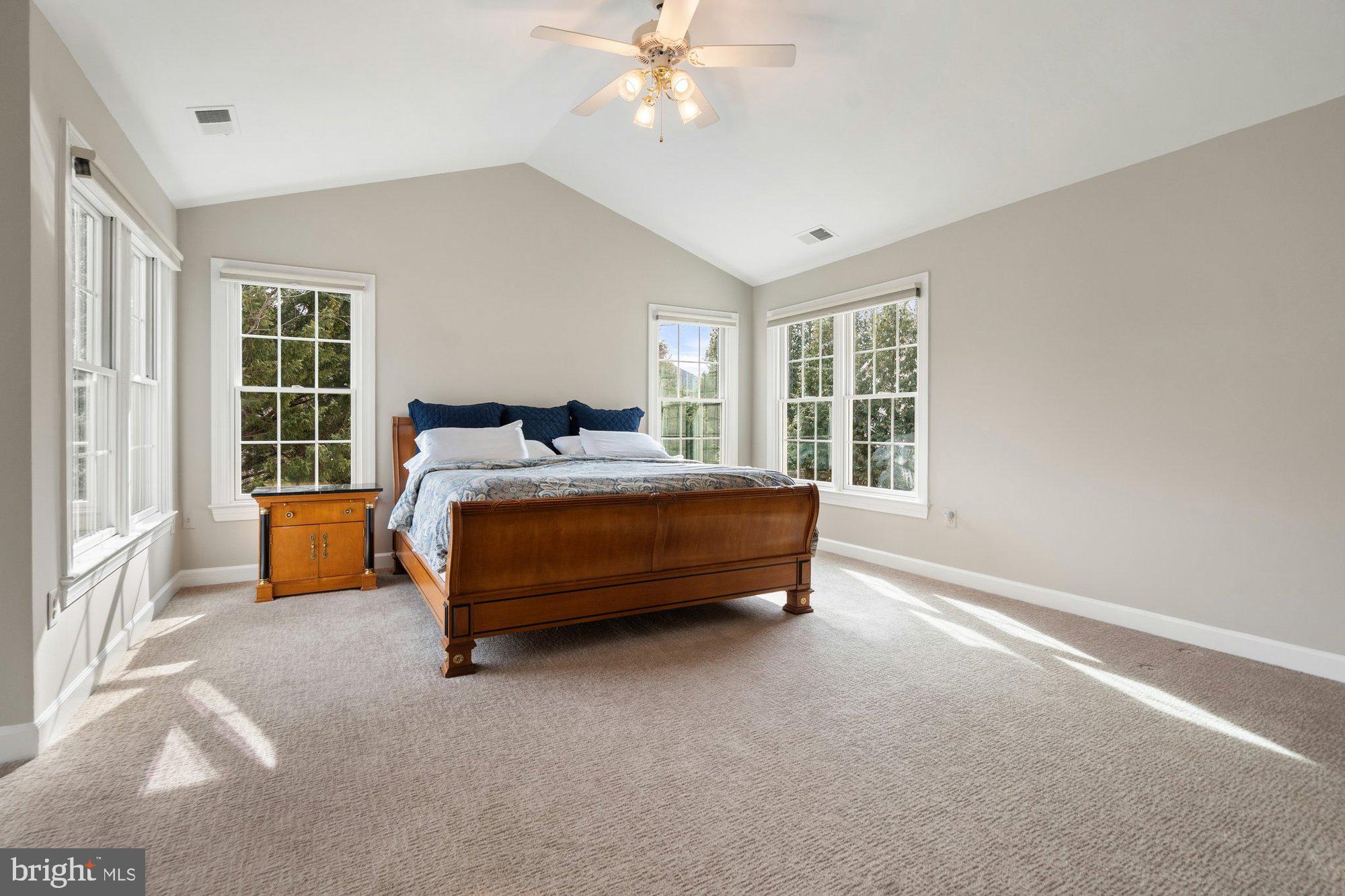 MANORS AT WOLF TRAP - Residential