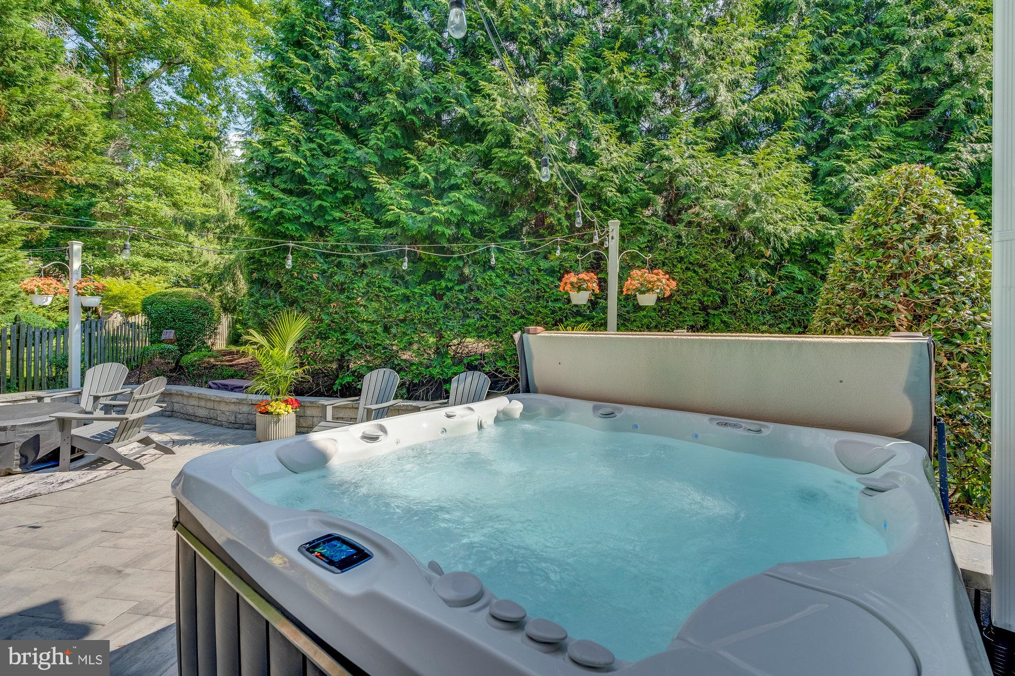 MANORS AT WOLF TRAP - Residential