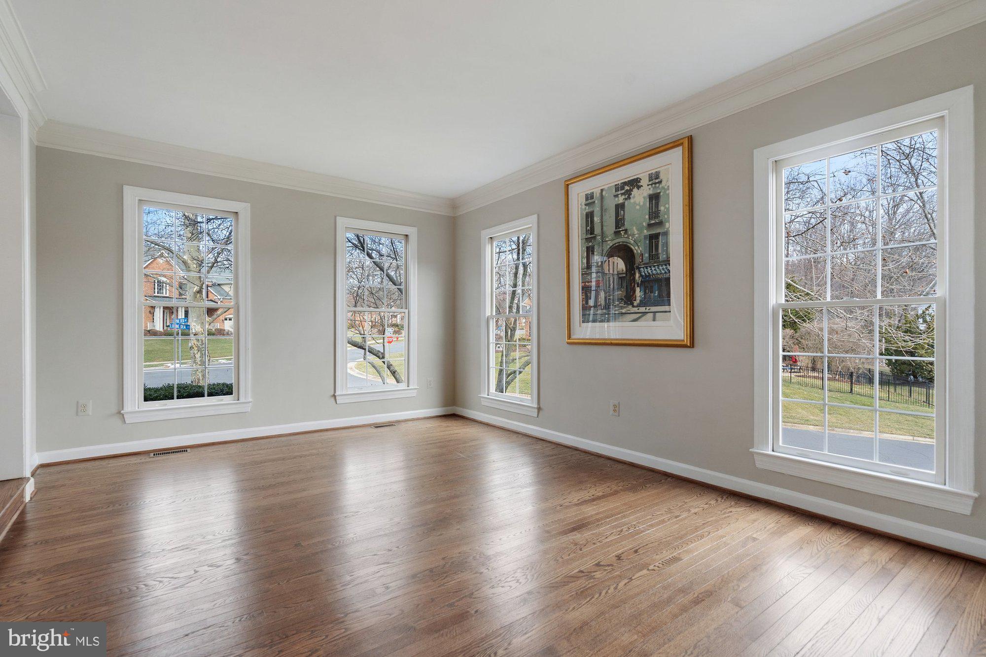 MANORS AT WOLF TRAP - Residential