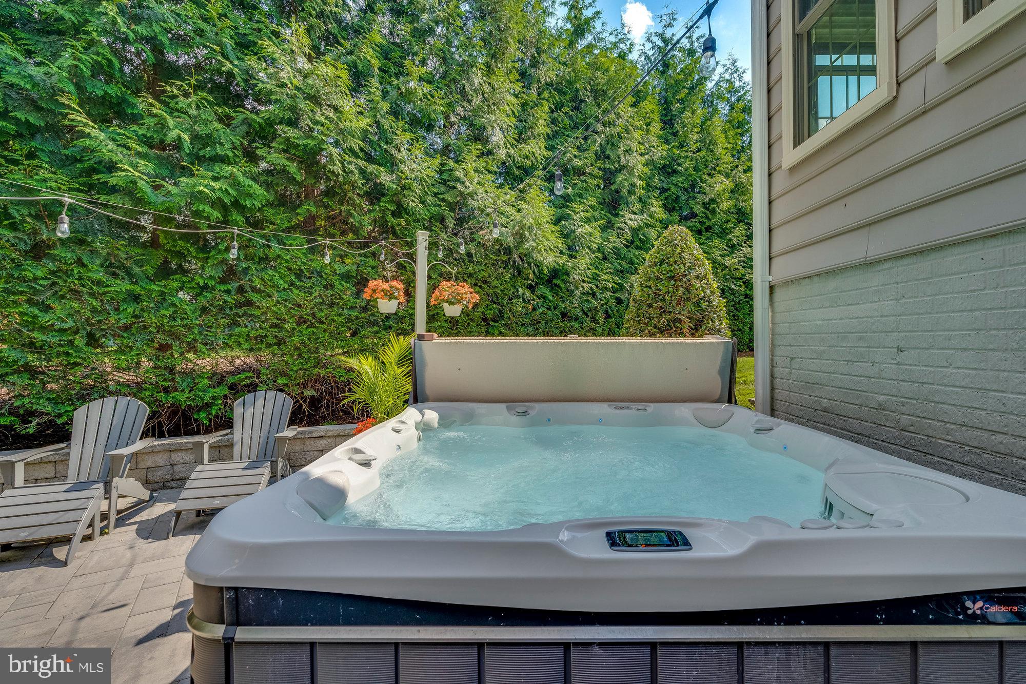 MANORS AT WOLF TRAP - Residential