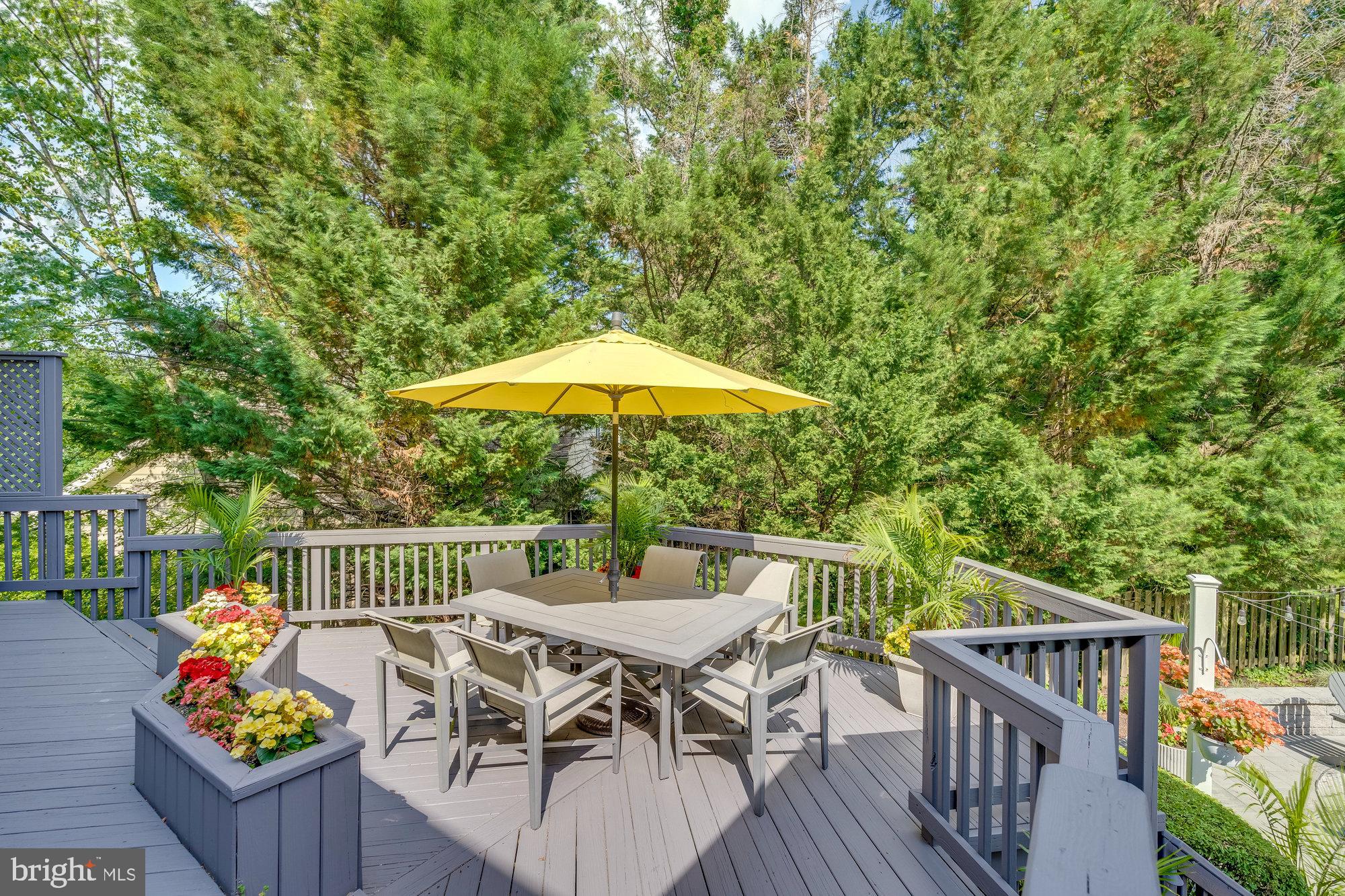 MANORS AT WOLF TRAP - Residential