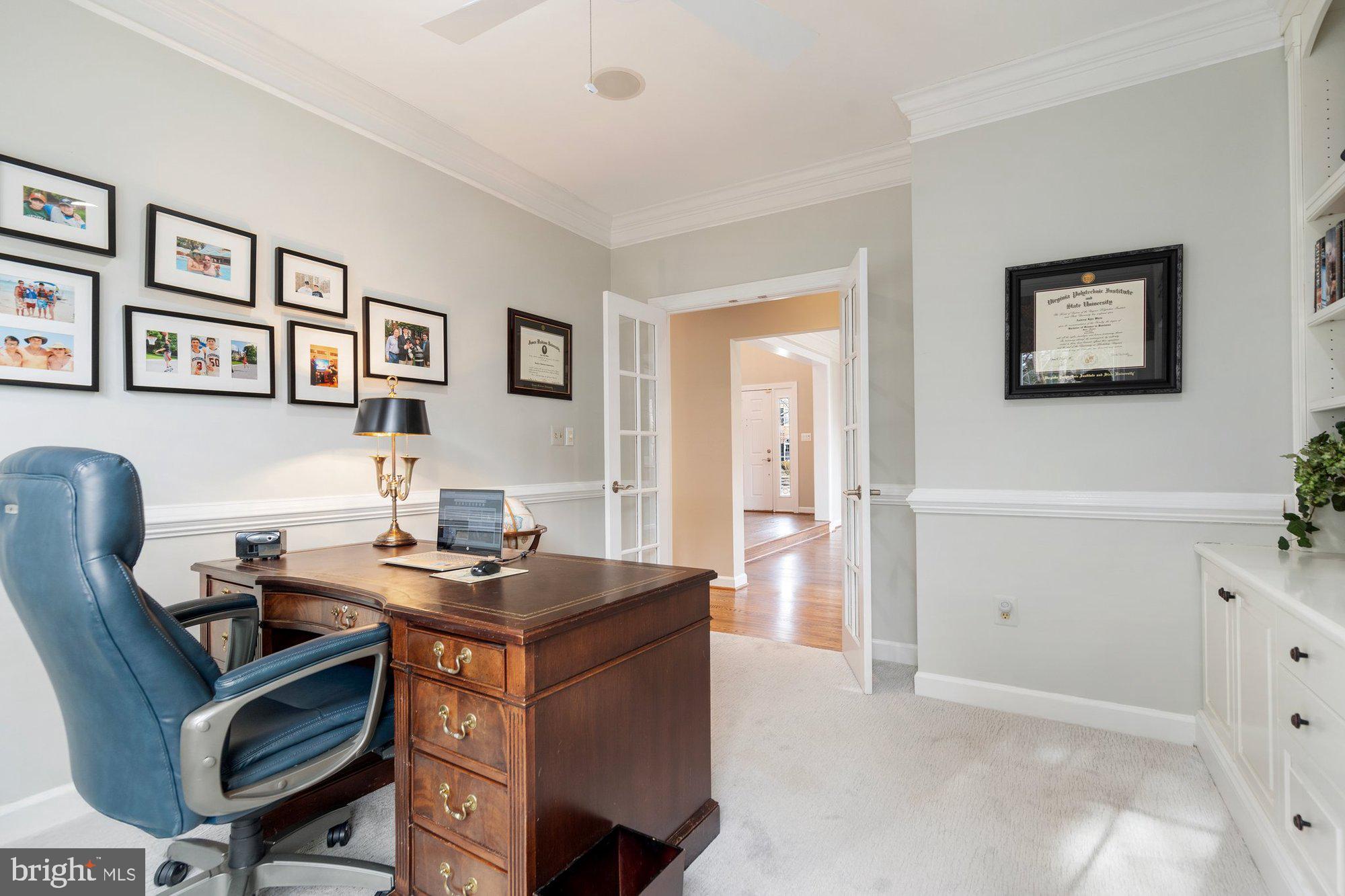 MANORS AT WOLF TRAP - Residential