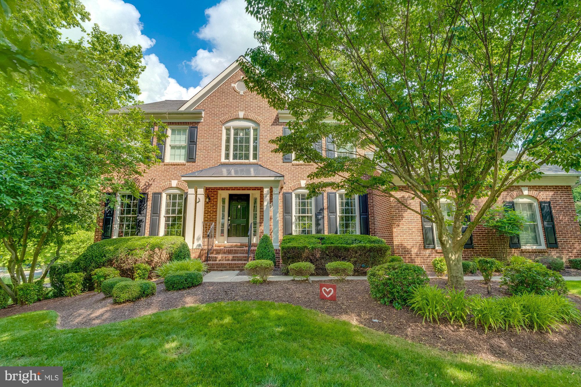 MANORS AT WOLF TRAP - Residential