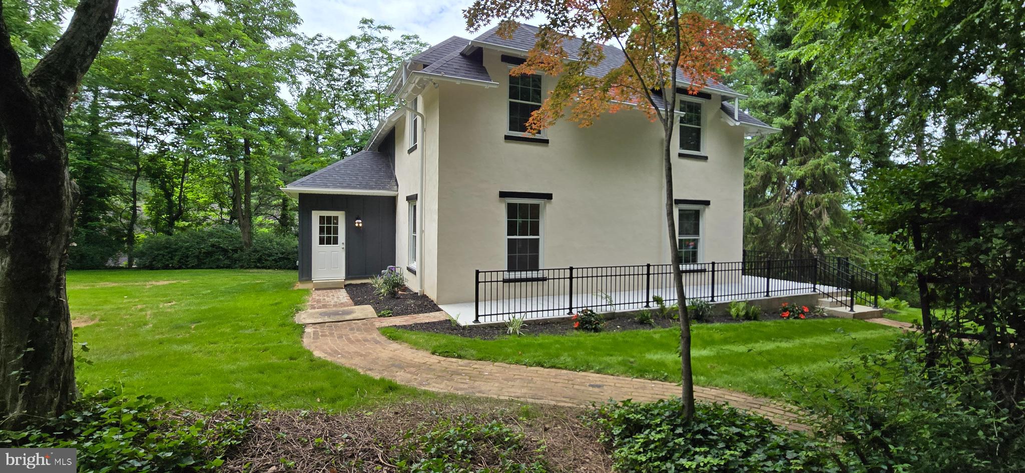 1300 GRANTLEY ROAD