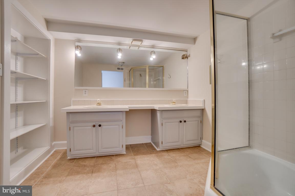 CITY OF FREDERICKSBURG - Commercial Sale